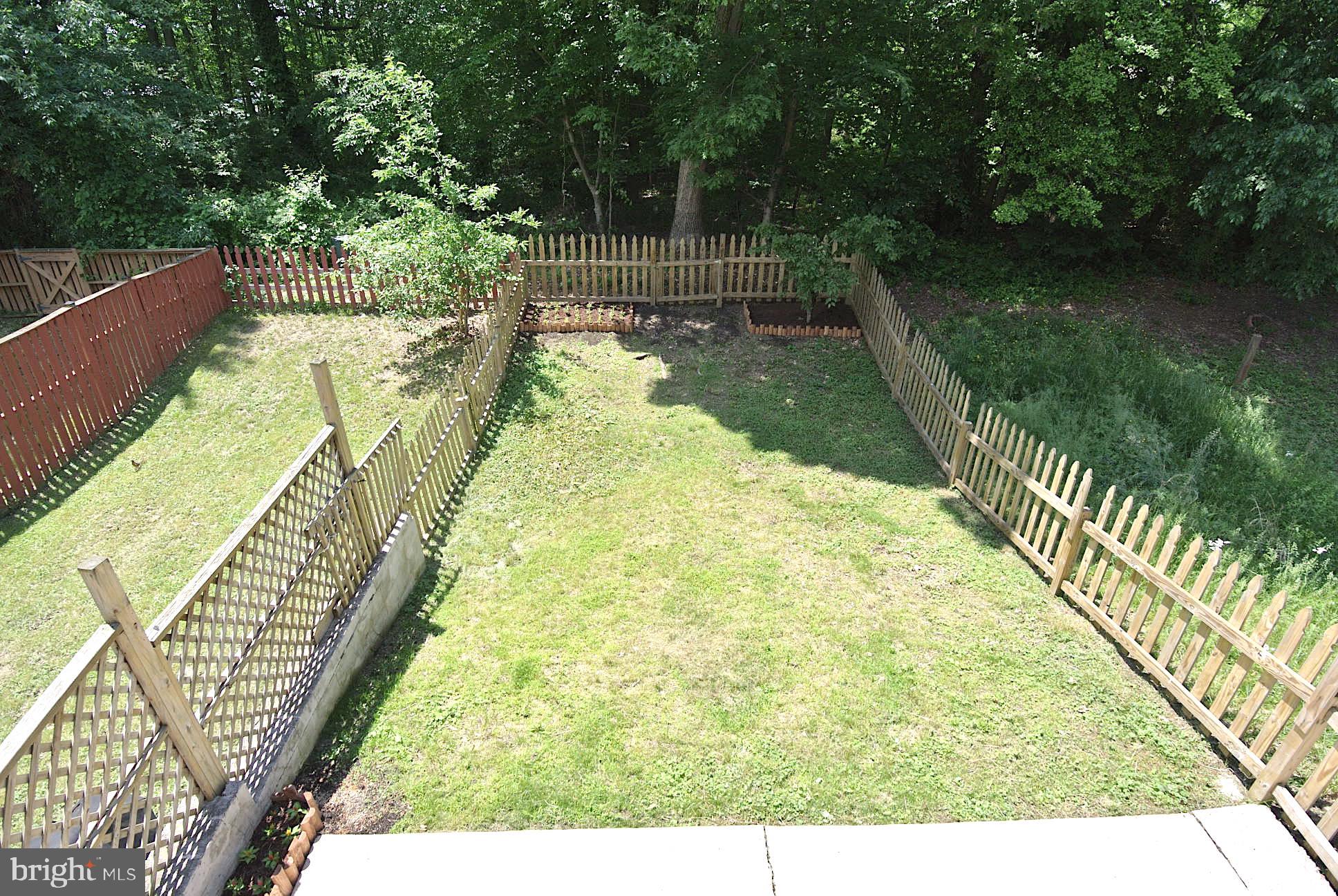 HARFORD SQUARE - Residential