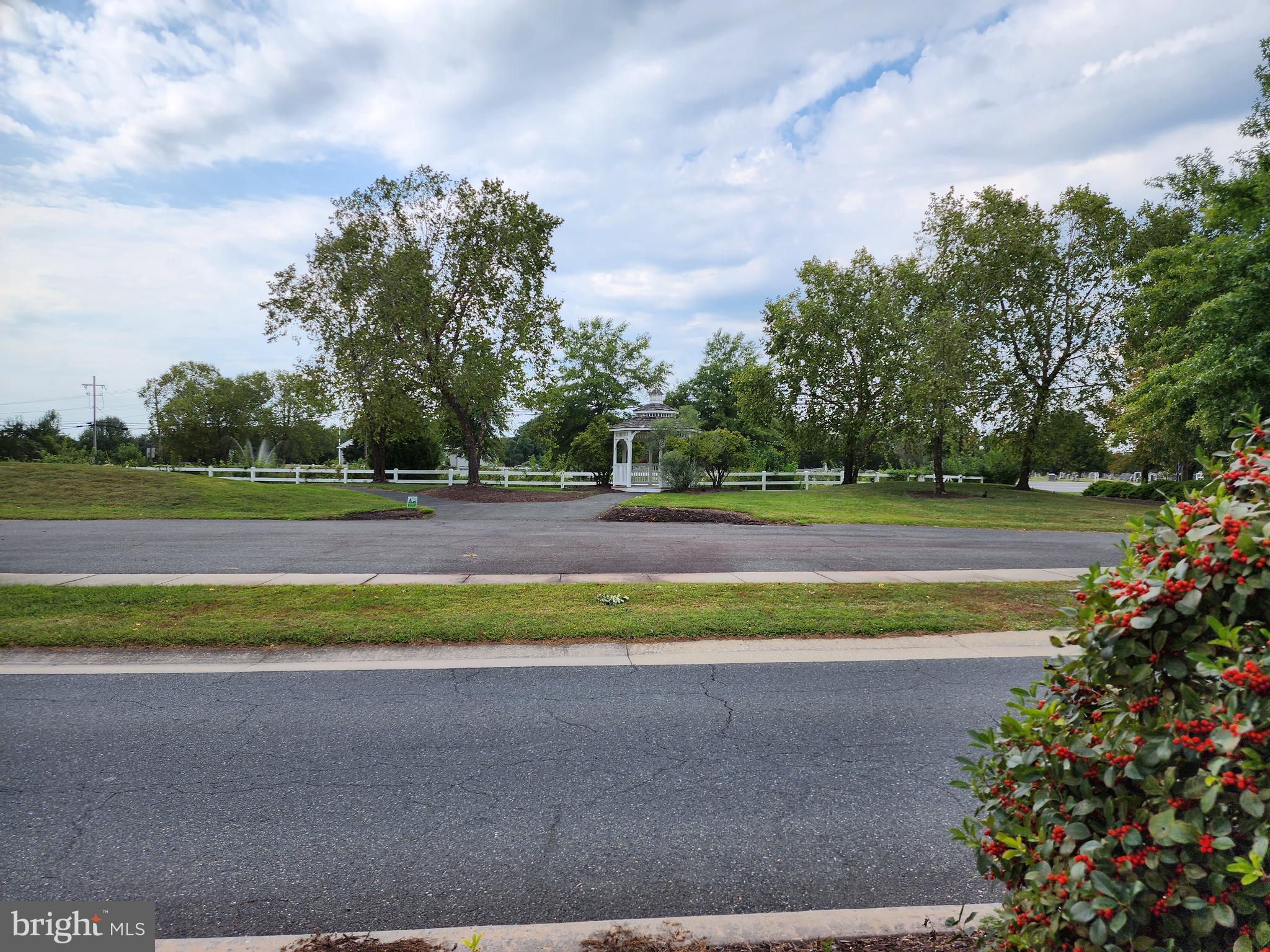 CATTAIL CROSSING - Residential Lease