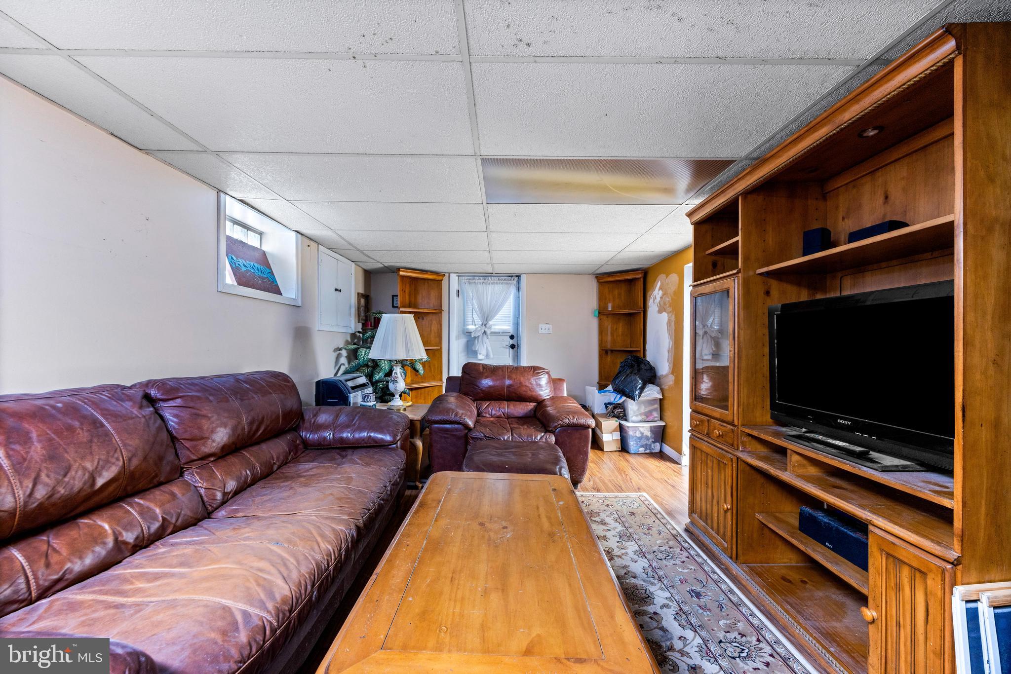 ARBUTUS - Residential