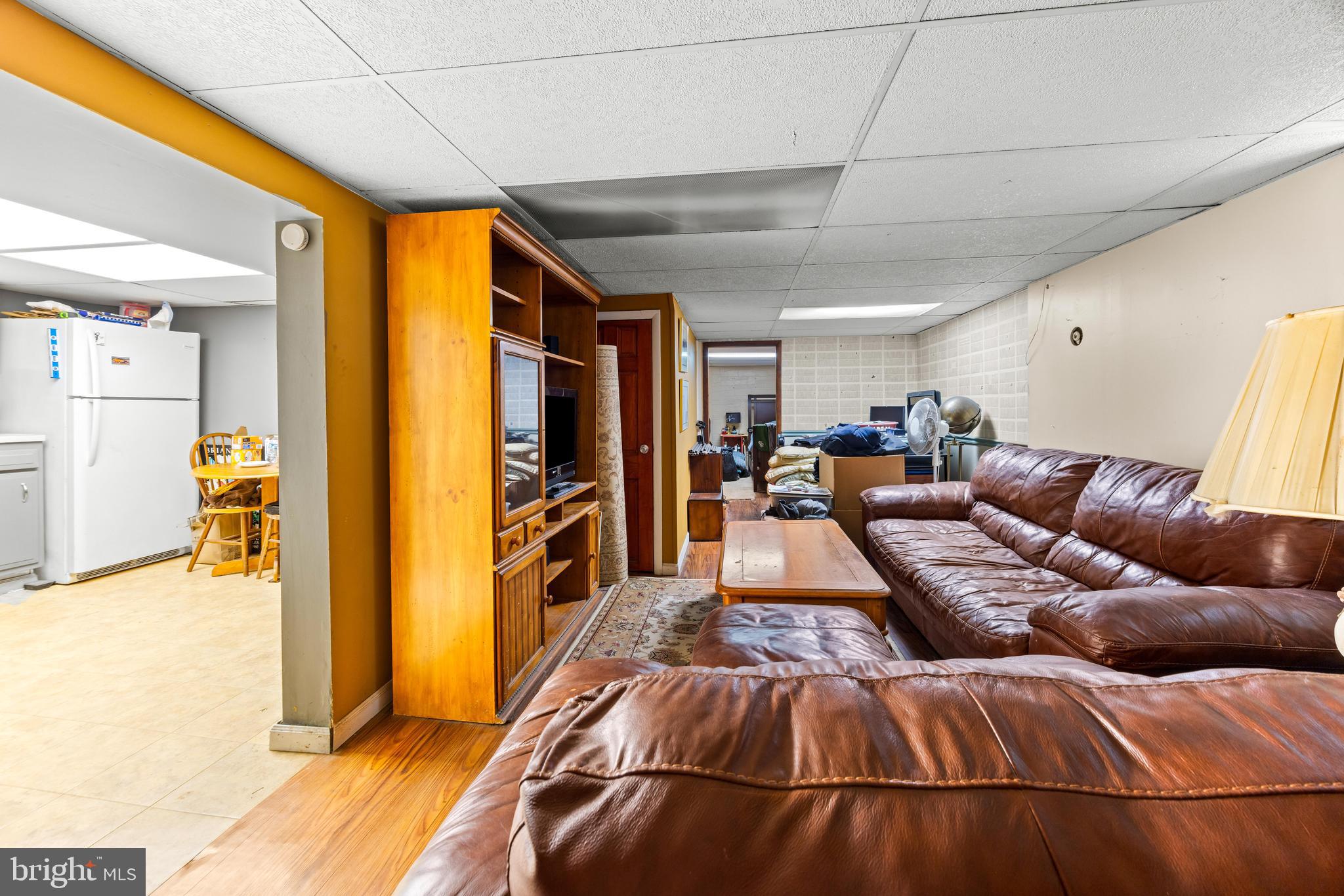 ARBUTUS - Residential