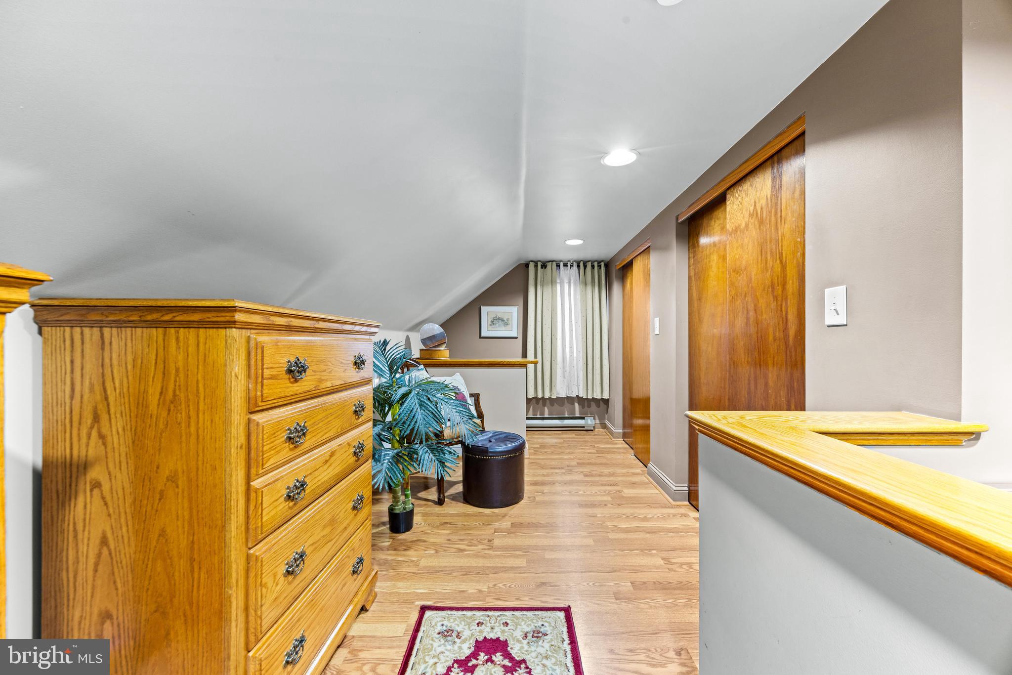 ARBUTUS - Residential