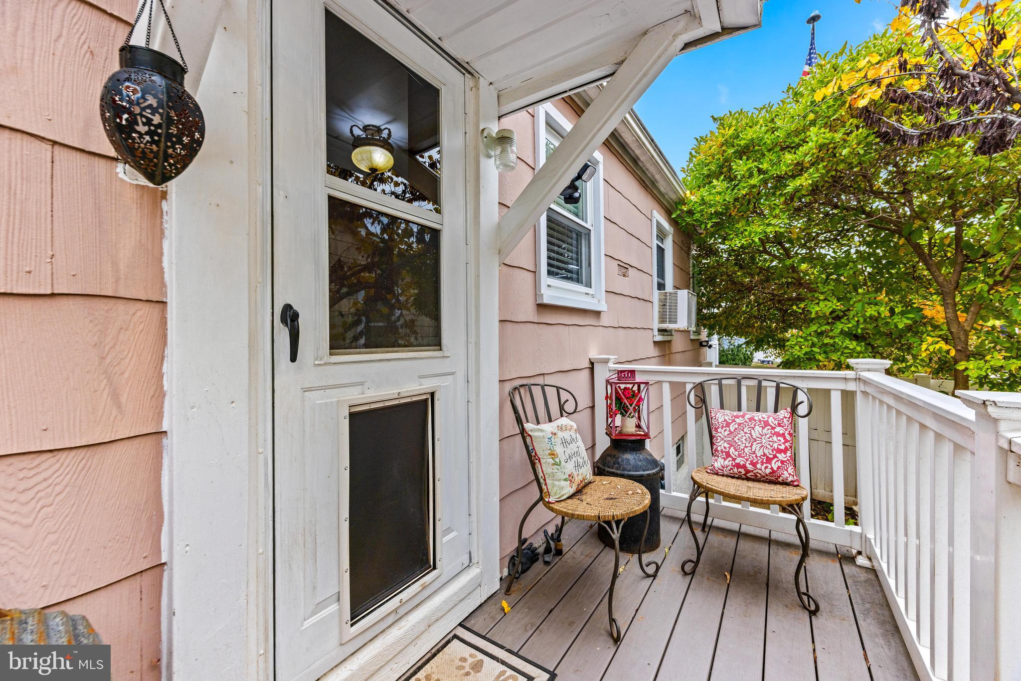 ARBUTUS - Residential