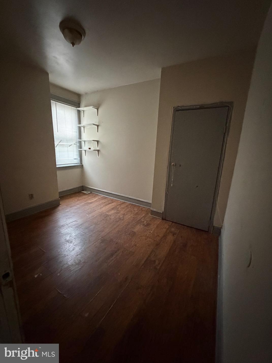 KENSINGTON - Residential