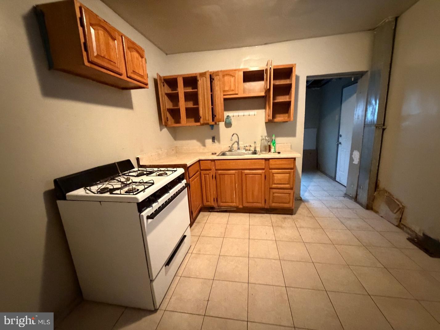 KENSINGTON - Residential