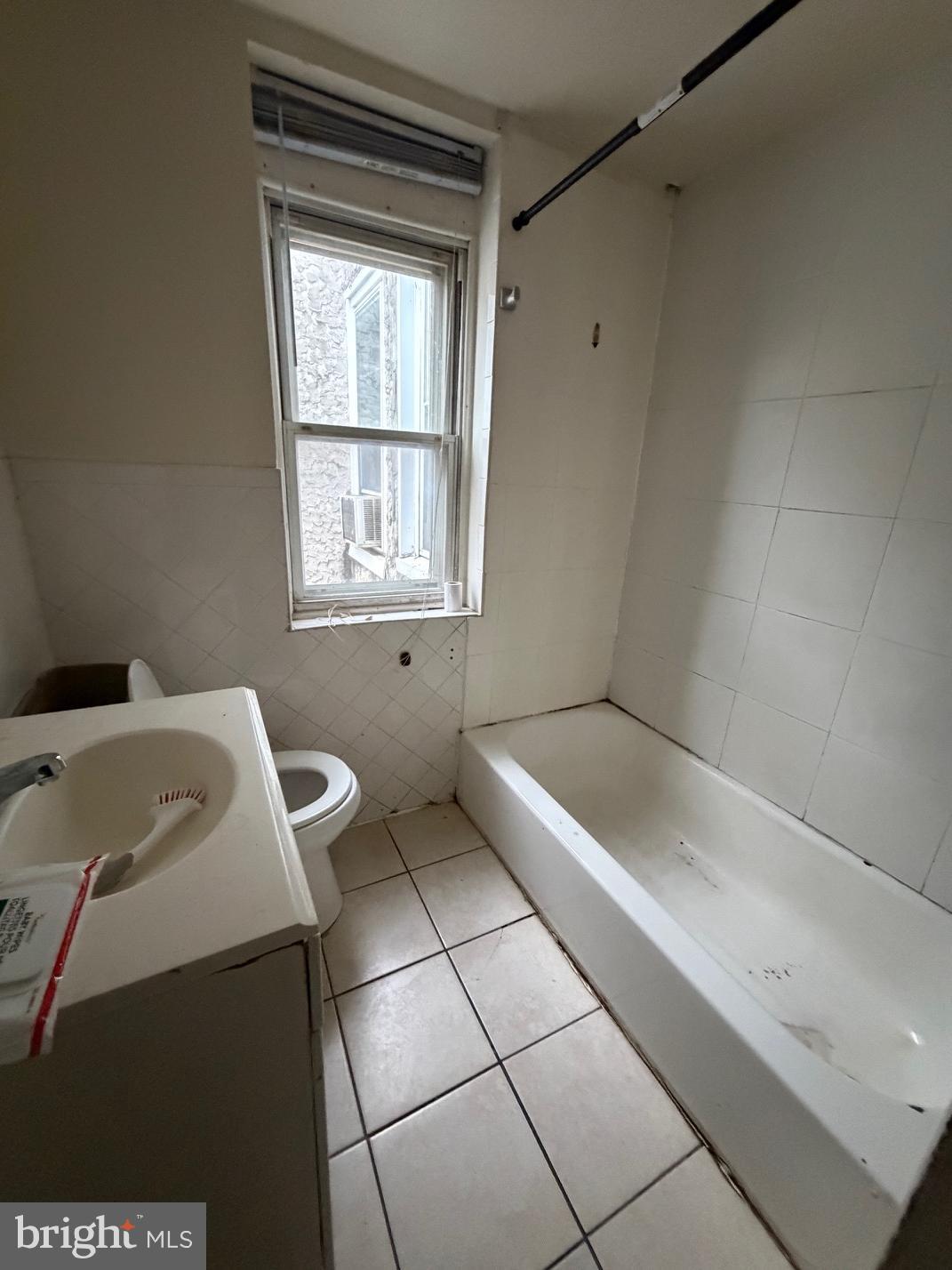 KENSINGTON - Residential