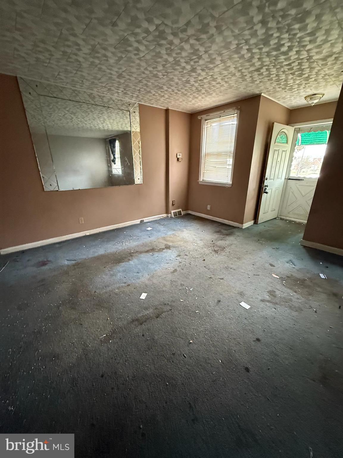 MAYFAIR (WEST) - Residential