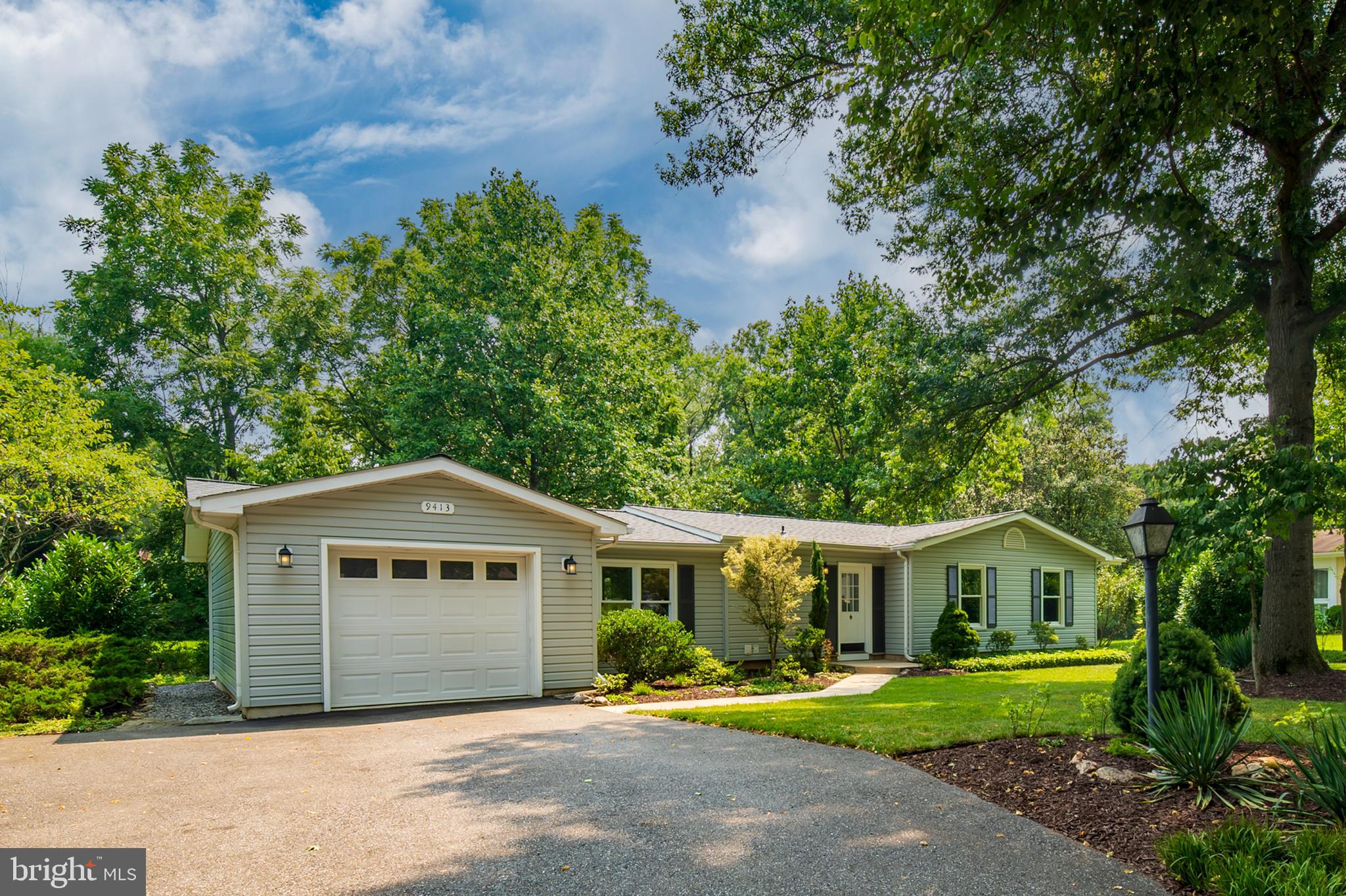 VILLAGE OF OAKLAND MILLS - Residential