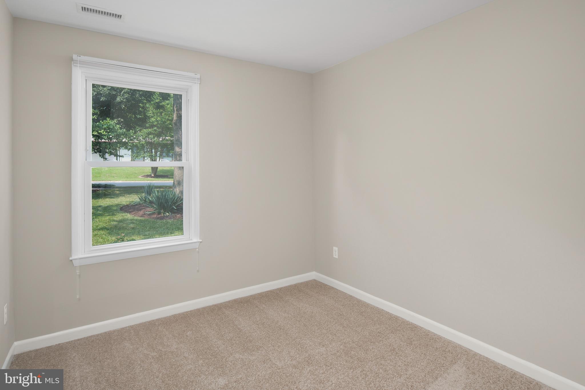 VILLAGE OF OAKLAND MILLS - Residential