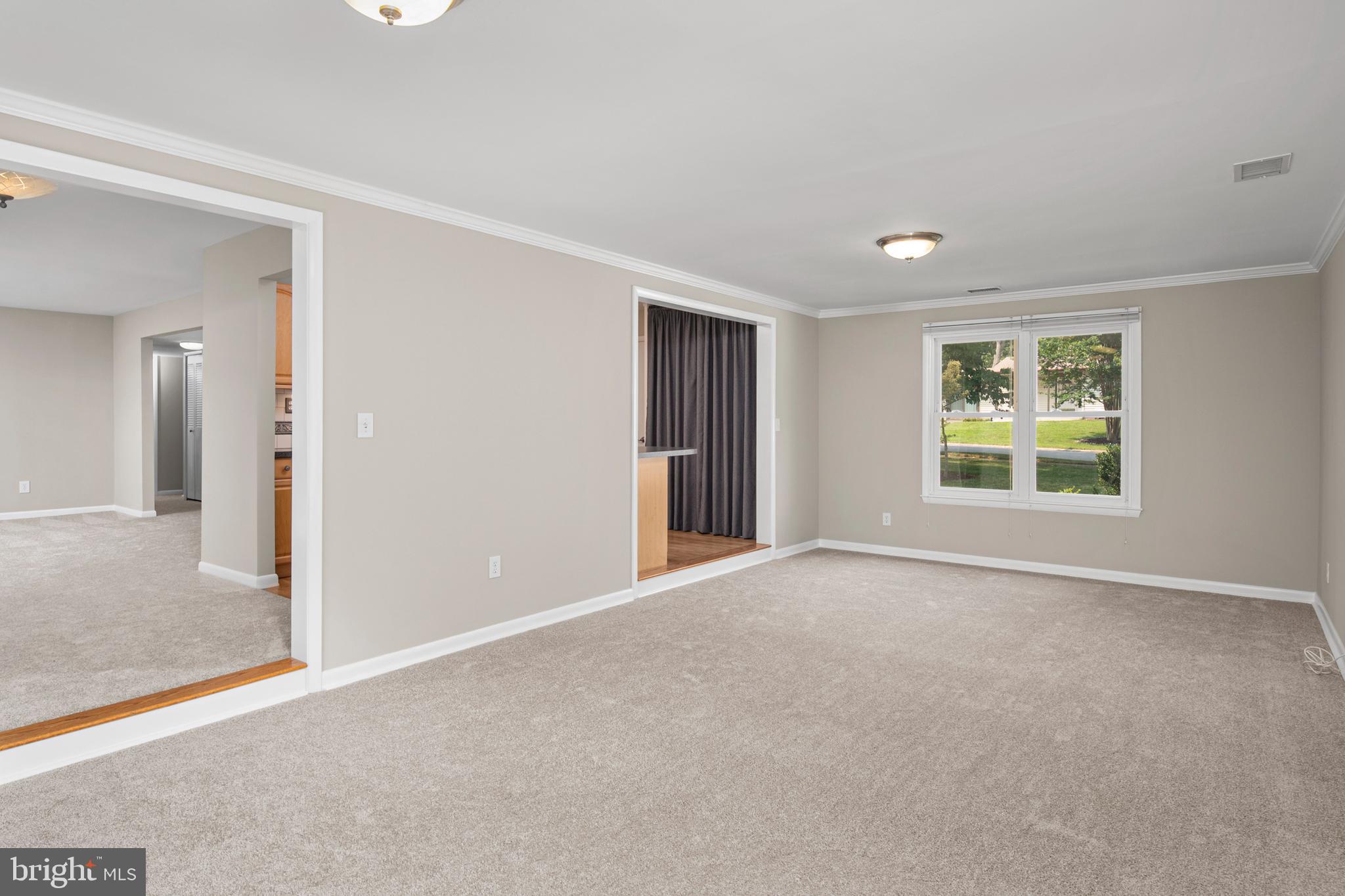 VILLAGE OF OAKLAND MILLS - Residential