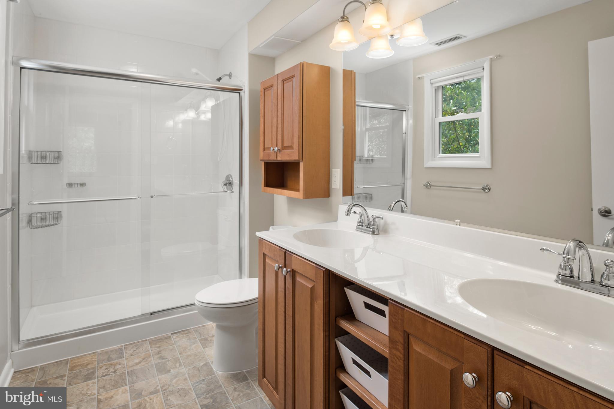 VILLAGE OF OAKLAND MILLS - Residential