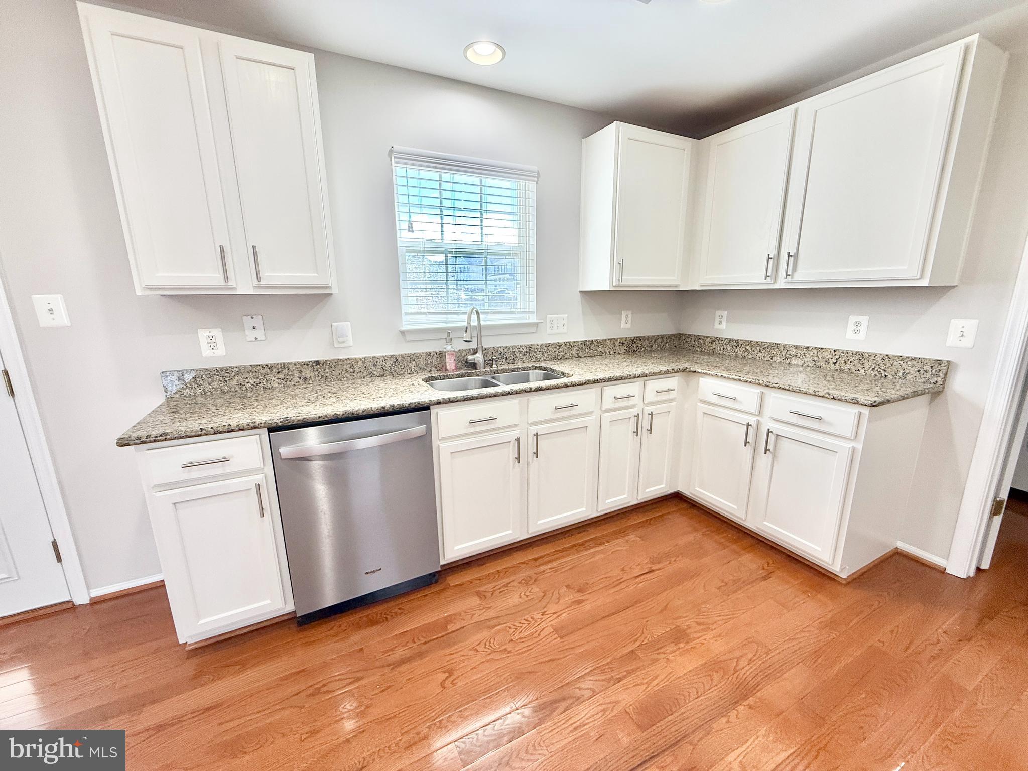 APPLE GROVE - Residential