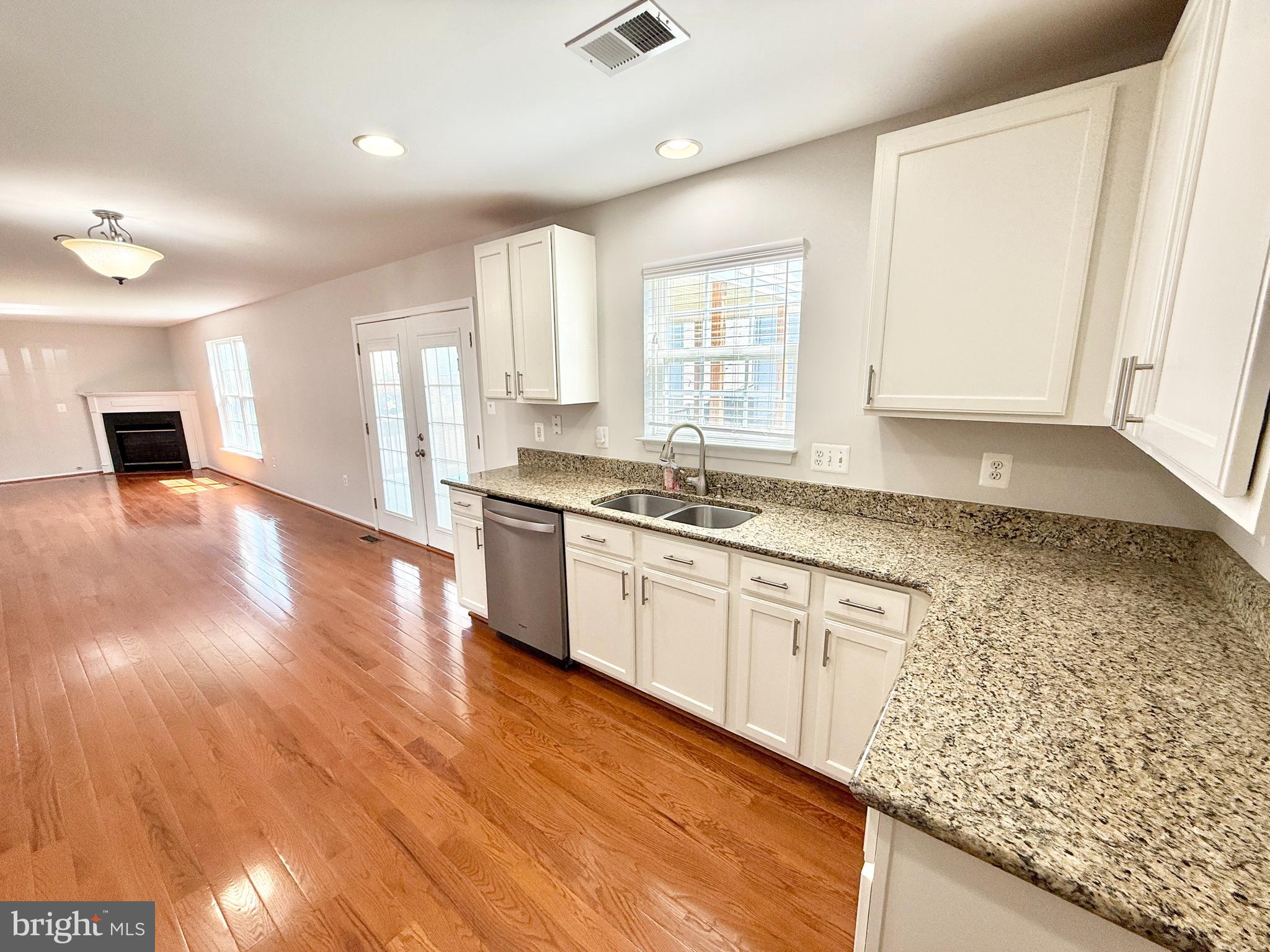 APPLE GROVE - Residential