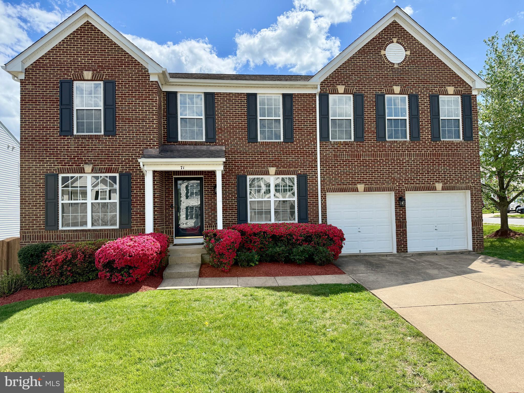 APPLE GROVE - Residential