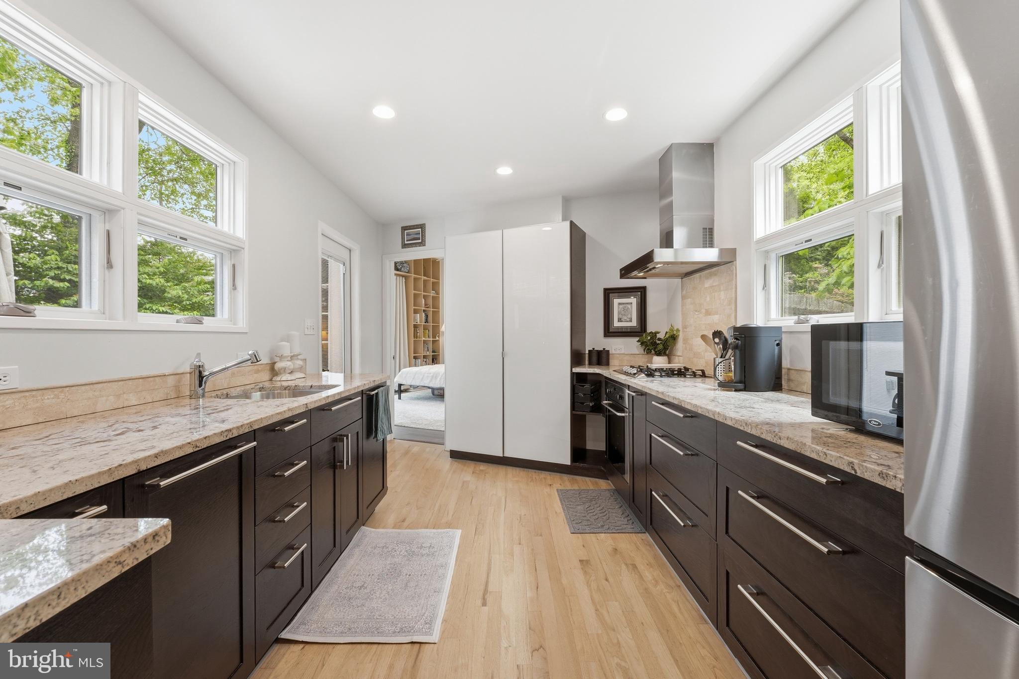 HIGHLAND VIEW - Residential