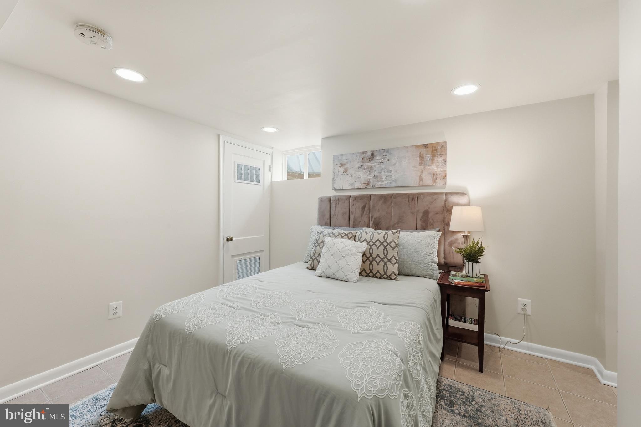 HIGHLAND VIEW - Residential