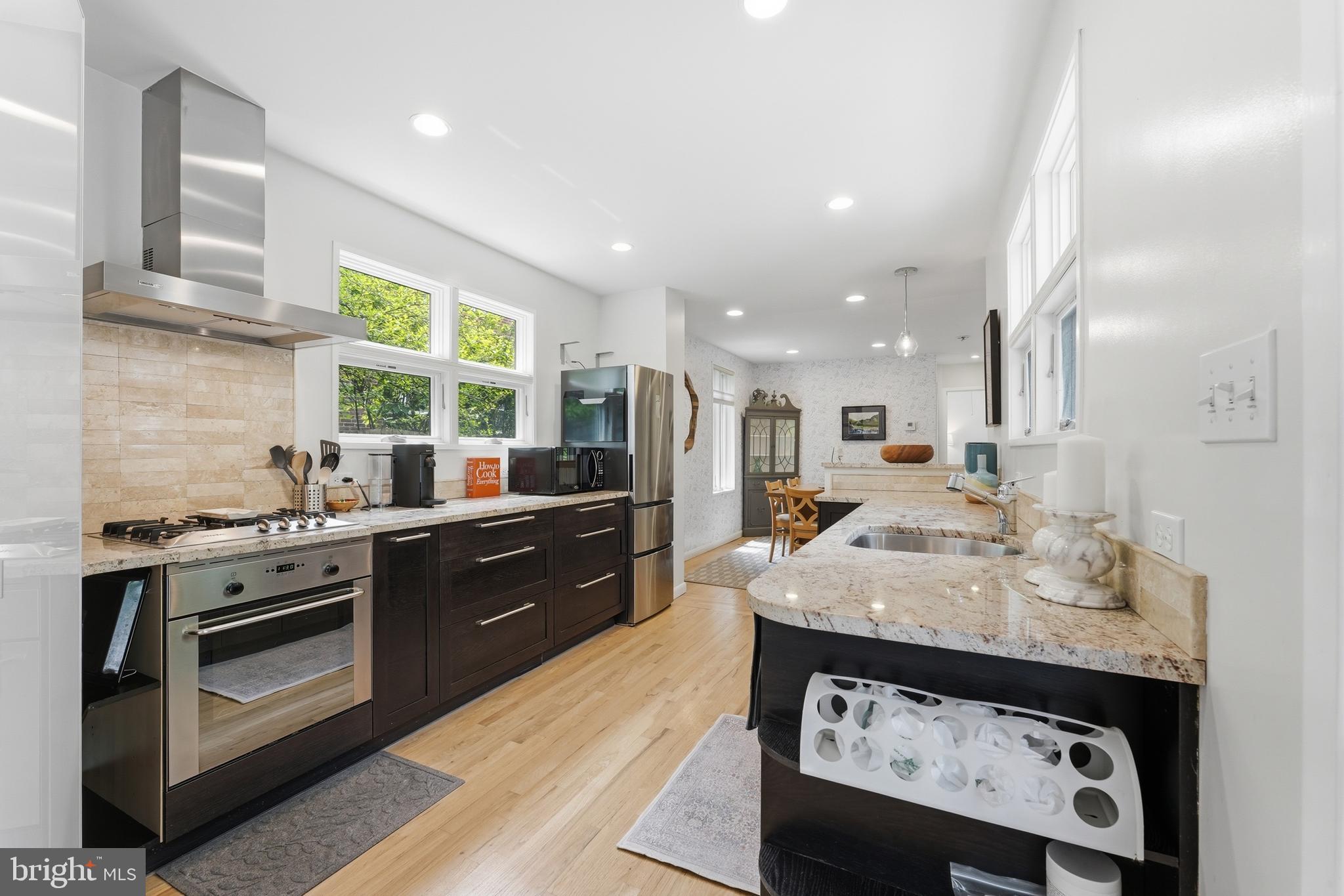 HIGHLAND VIEW - Residential