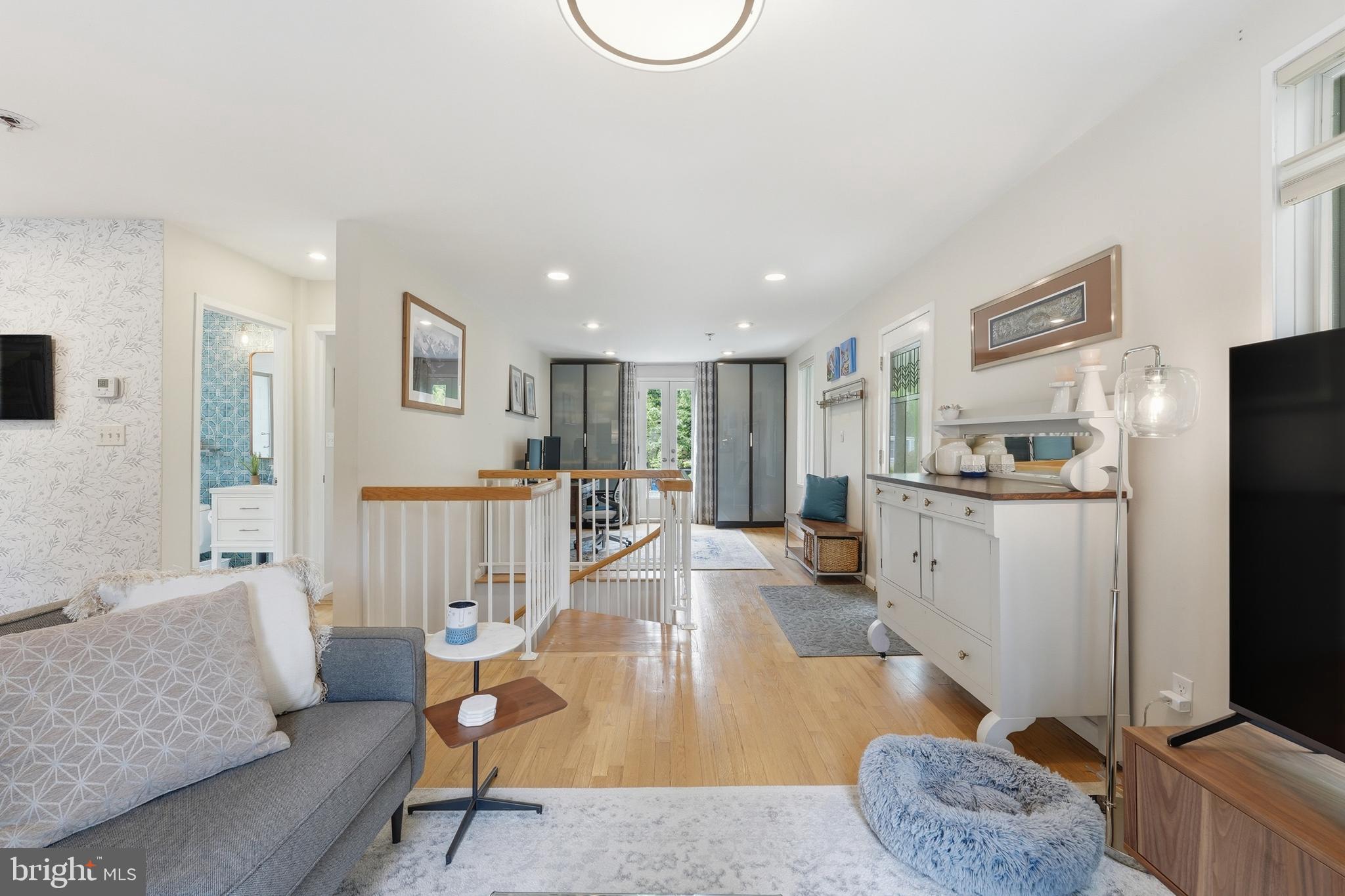 HIGHLAND VIEW - Residential