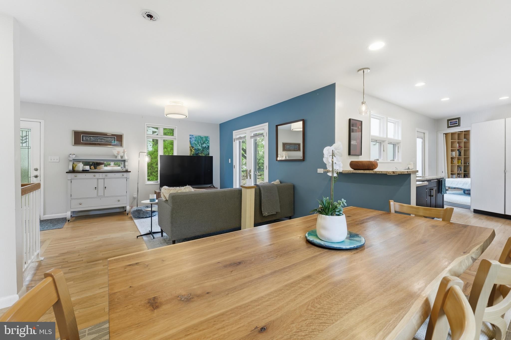 HIGHLAND VIEW - Residential