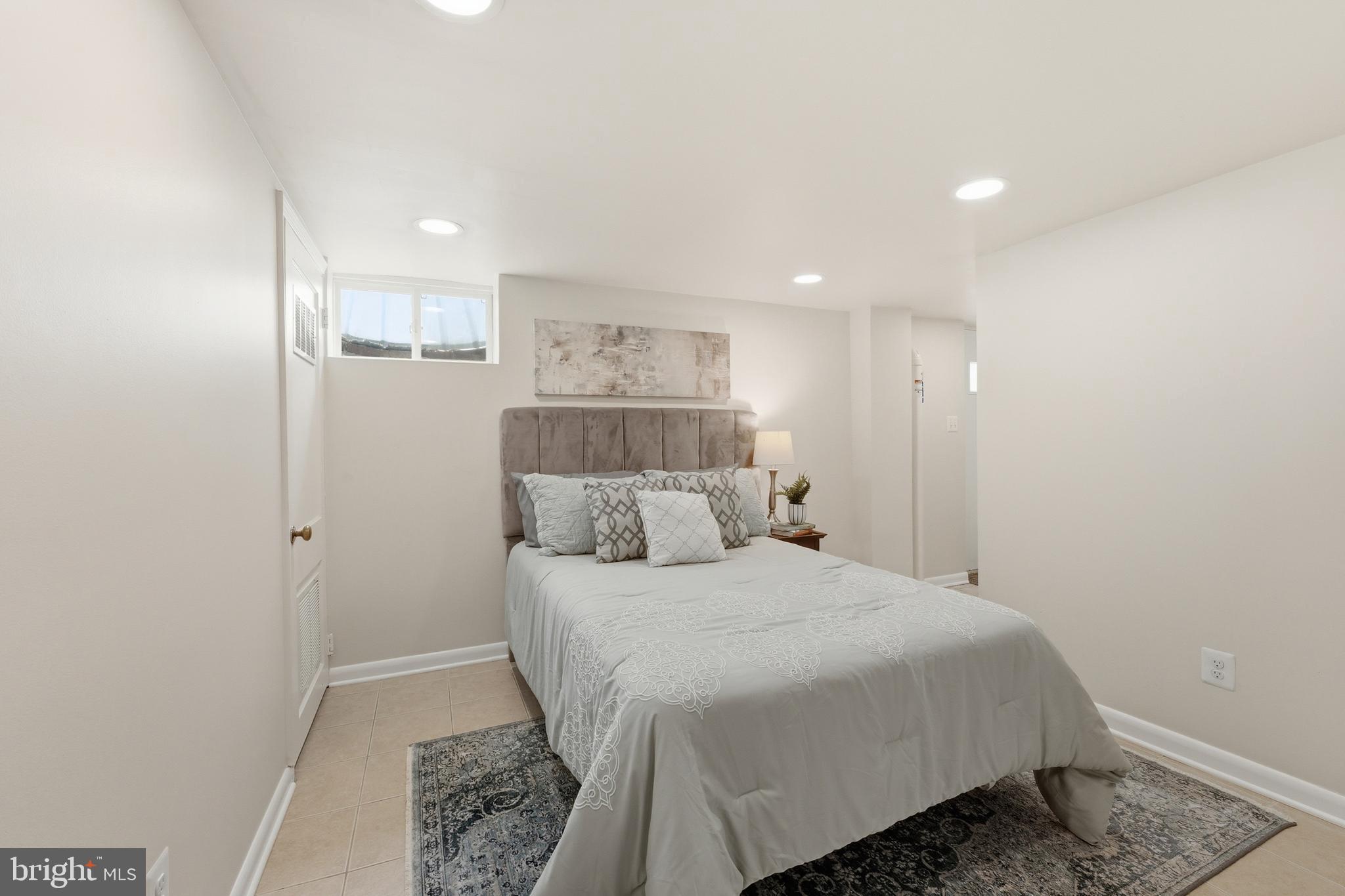 HIGHLAND VIEW - Residential