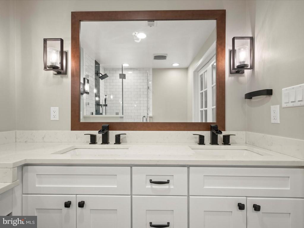 BEL AIR - Residential