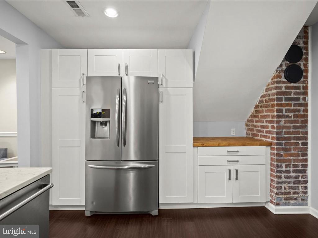 BEL AIR - Residential