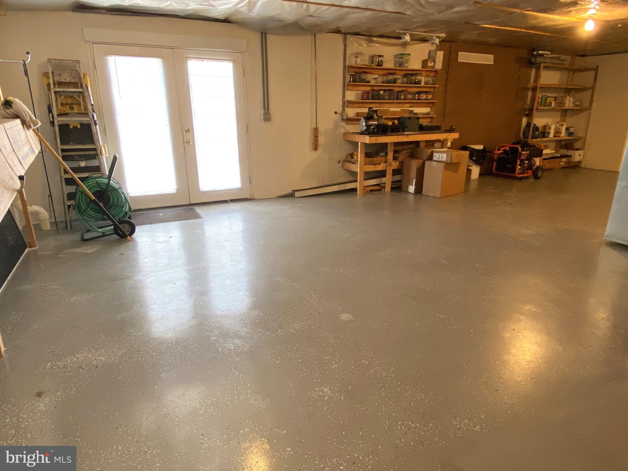 ROLLING OAKS - Residential