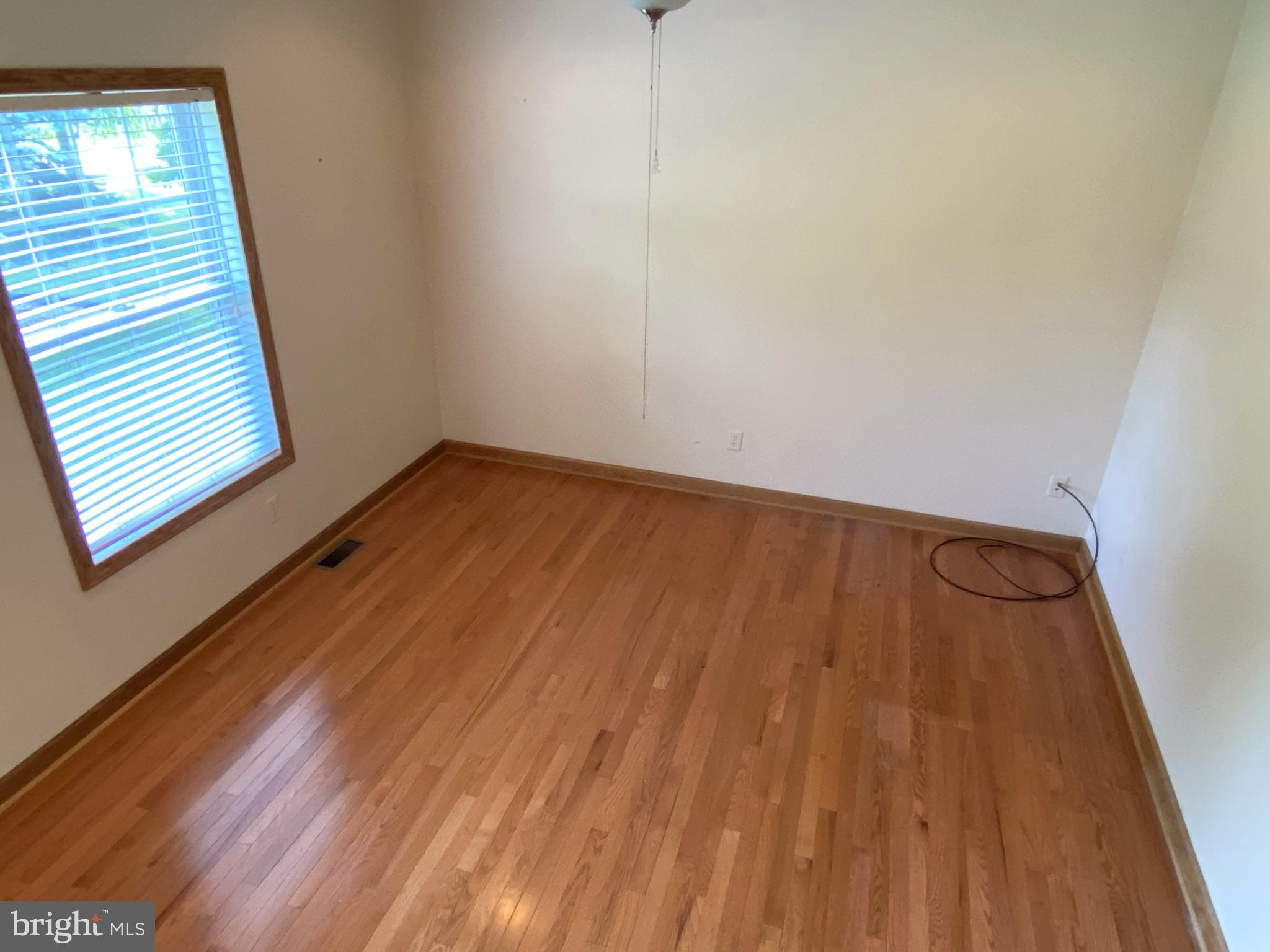 ROLLING OAKS - Residential