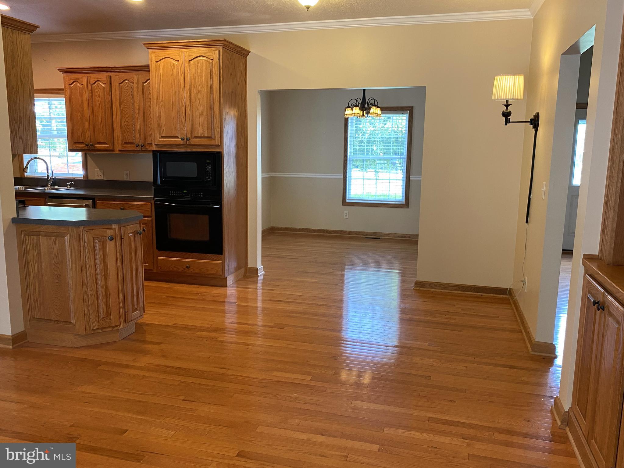 ROLLING OAKS - Residential