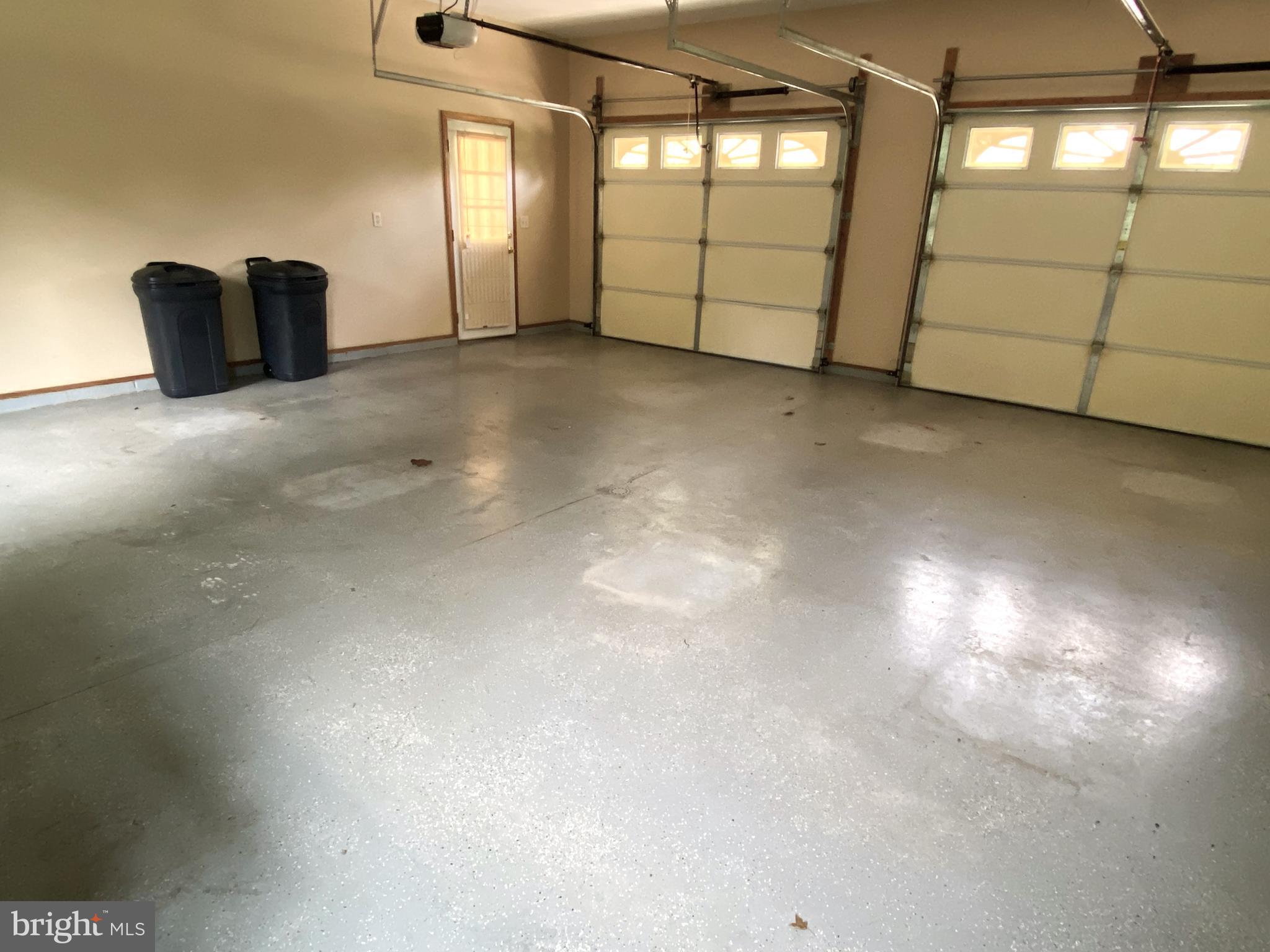 ROLLING OAKS - Residential