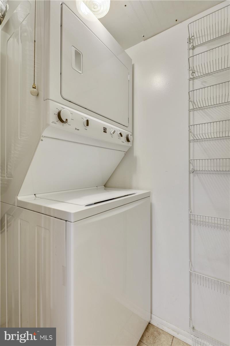 SIERRA VILLAS - Residential