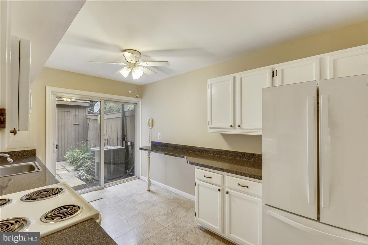 SIERRA VILLAS - Residential