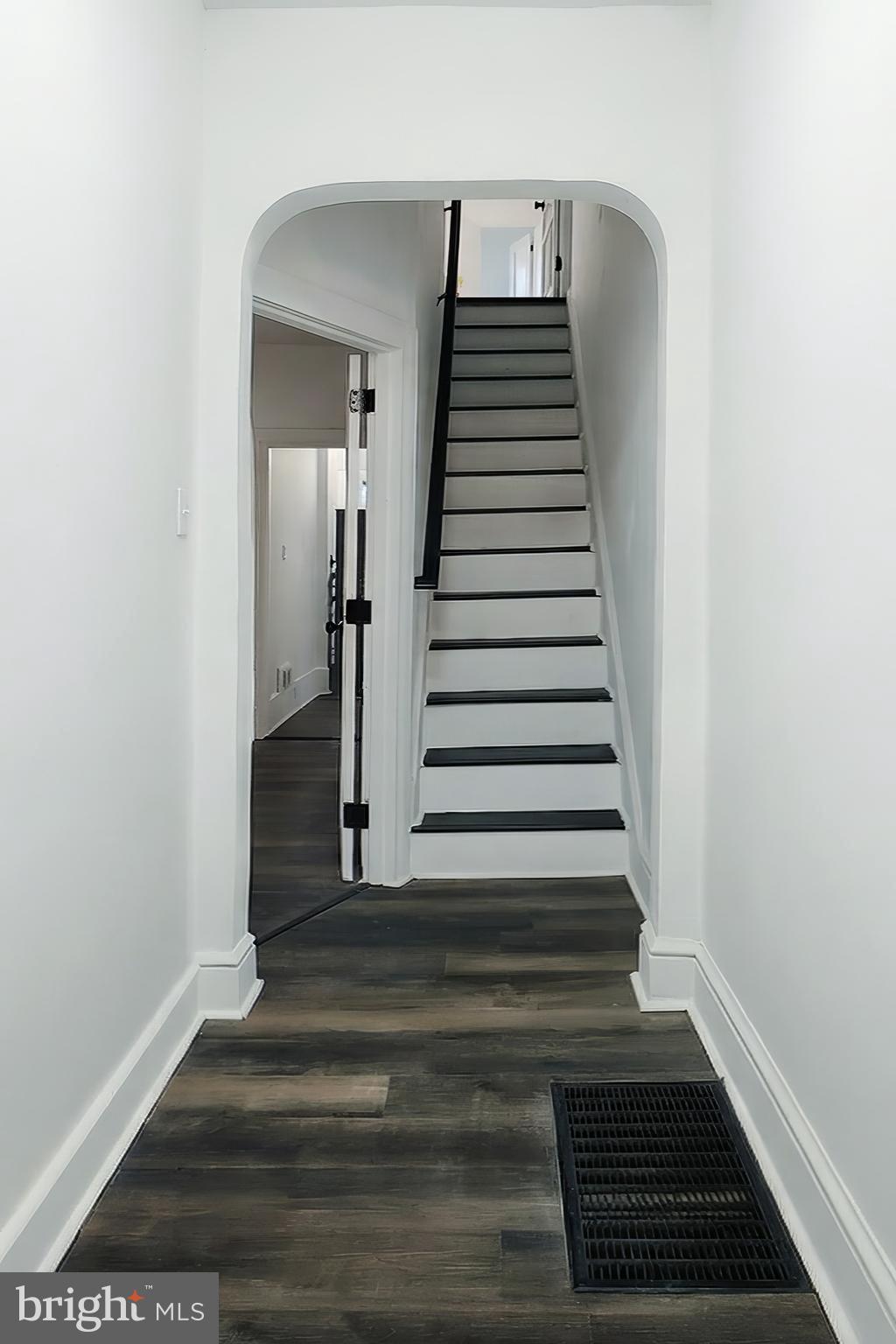 YORK CITY - Residential Income