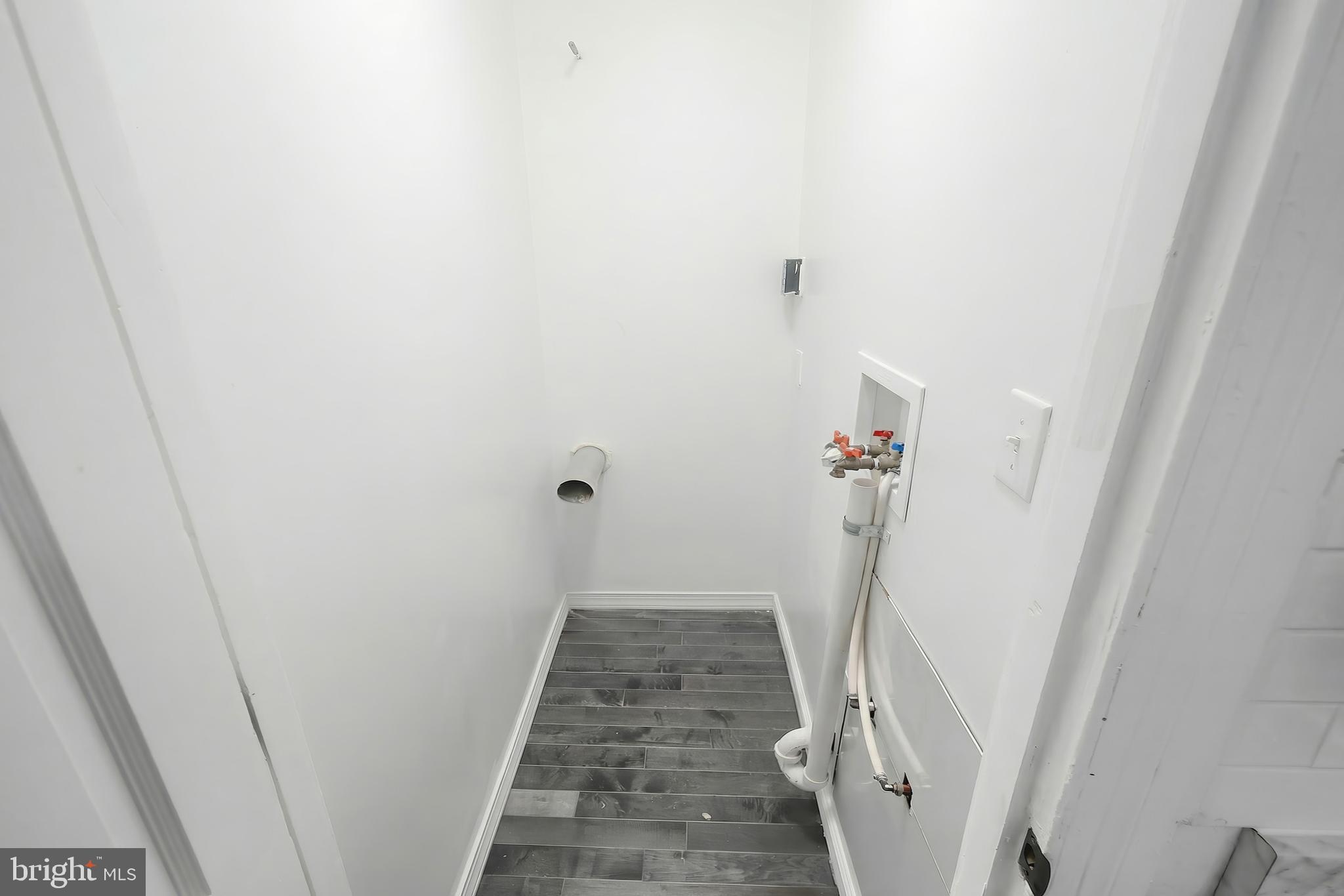 YORK CITY - Residential Income