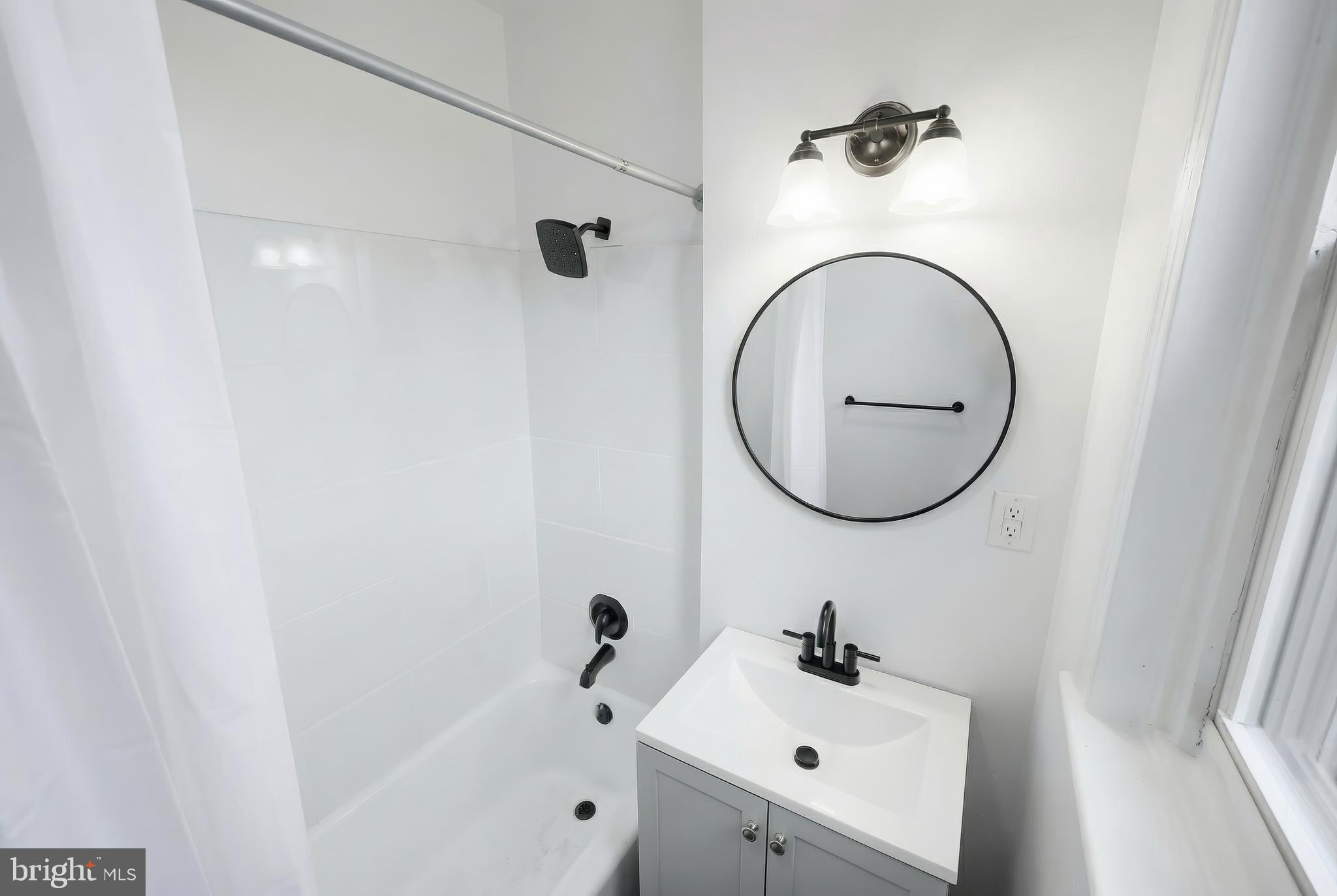 YORK CITY - Residential Income