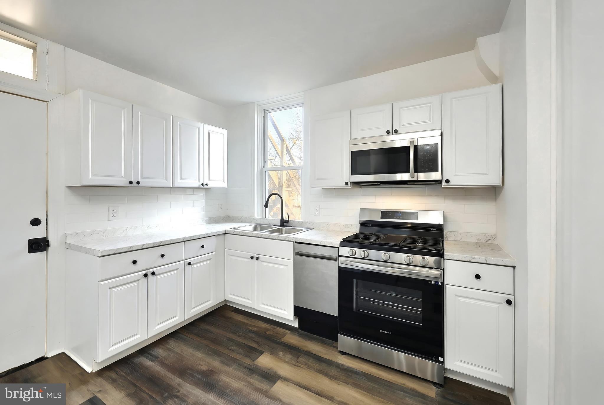 YORK CITY - Residential Income