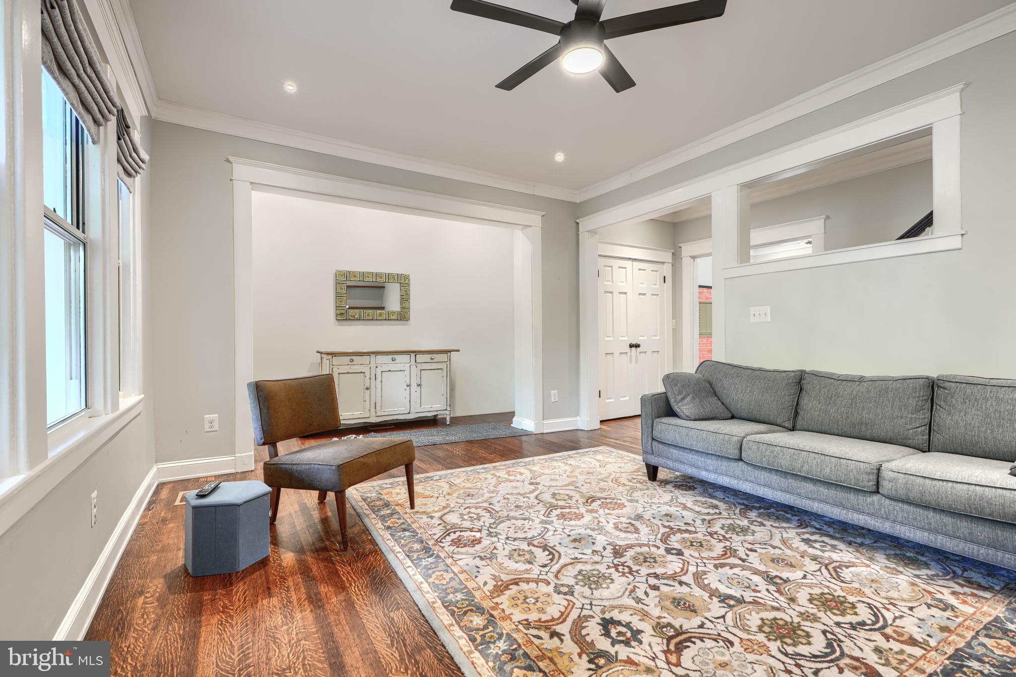 ROLAND PARK - Residential
