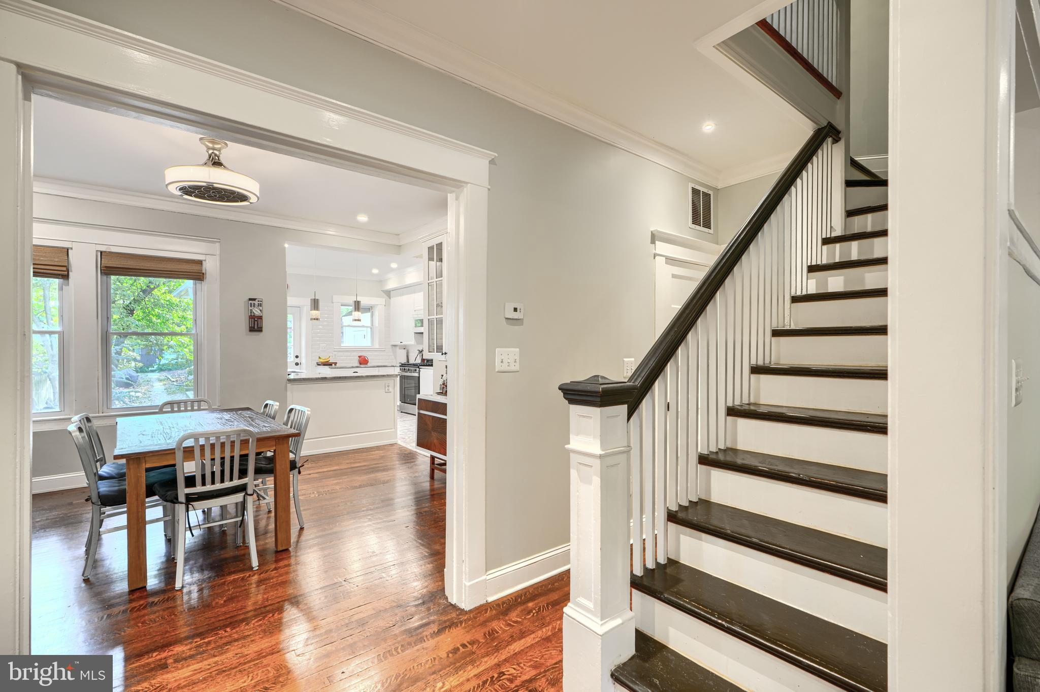 ROLAND PARK - Residential