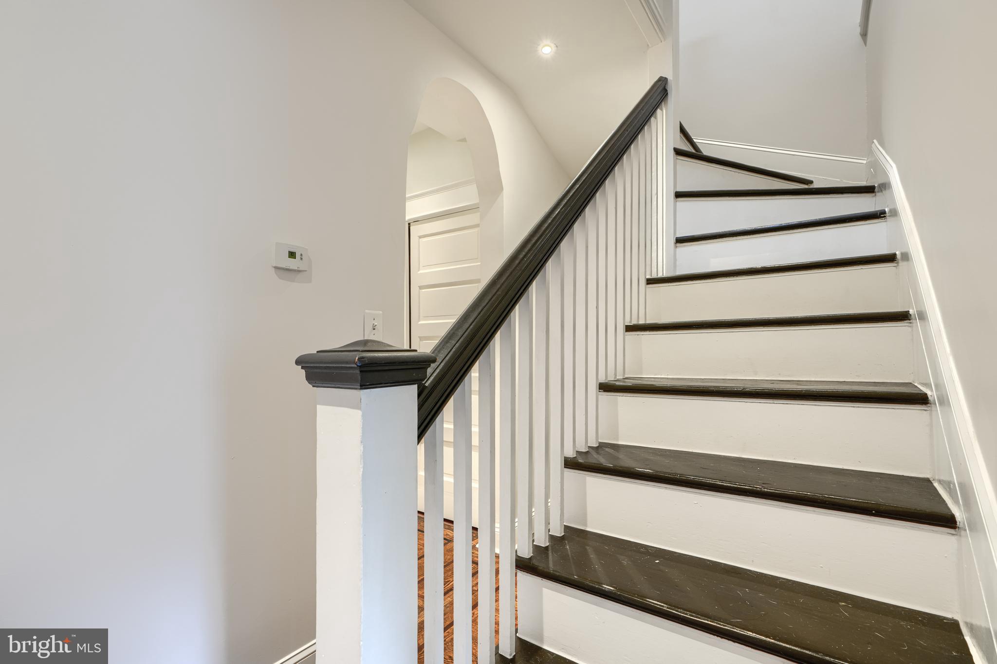 ROLAND PARK - Residential