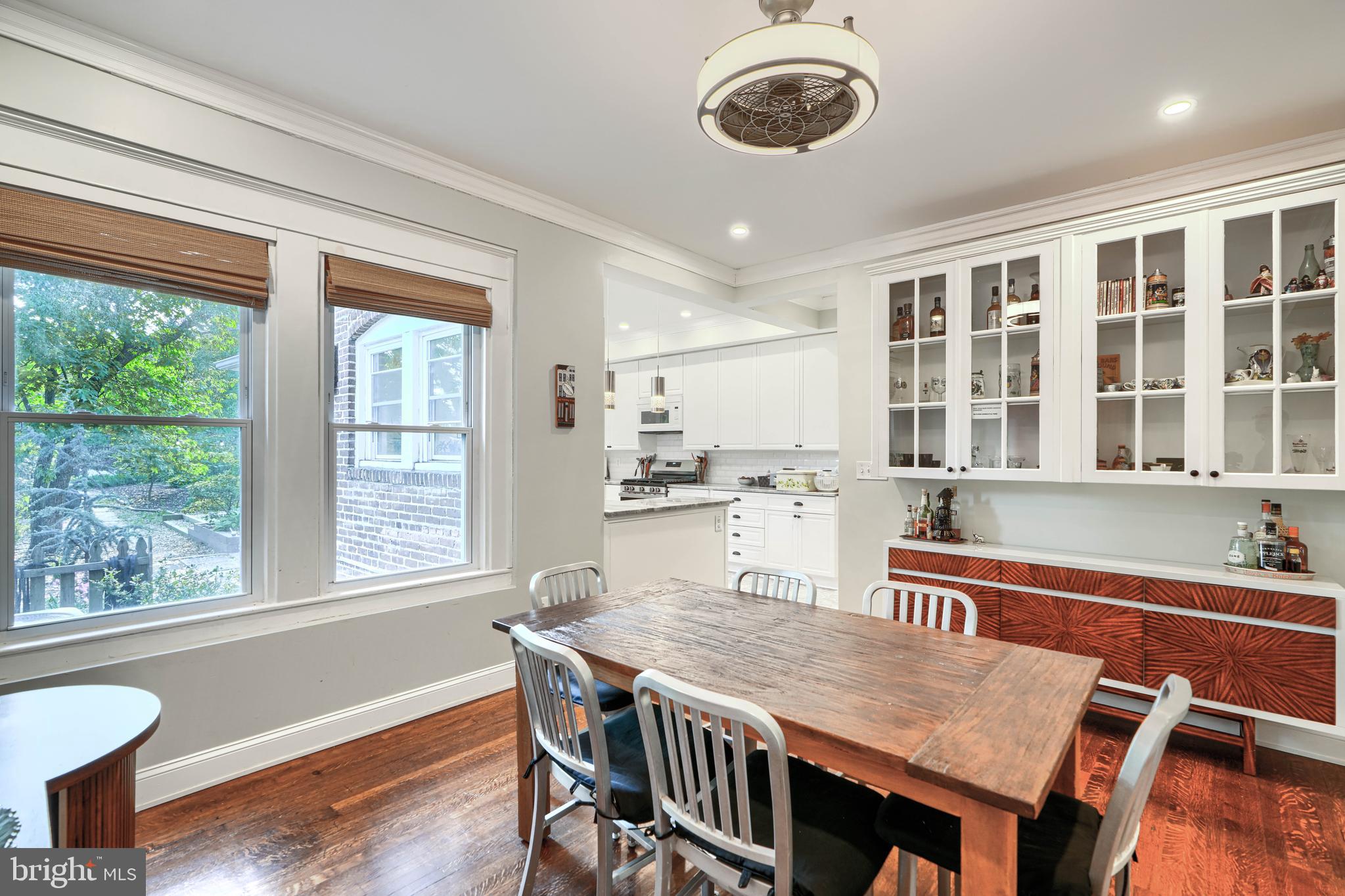 ROLAND PARK - Residential