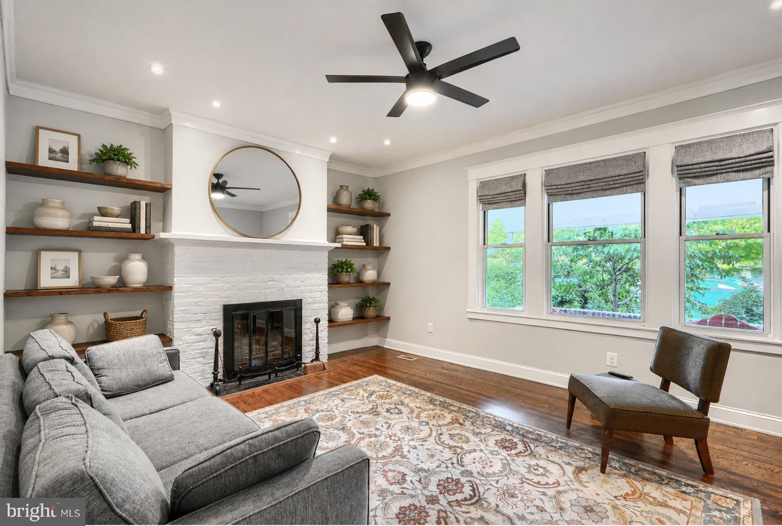 ROLAND PARK - Residential