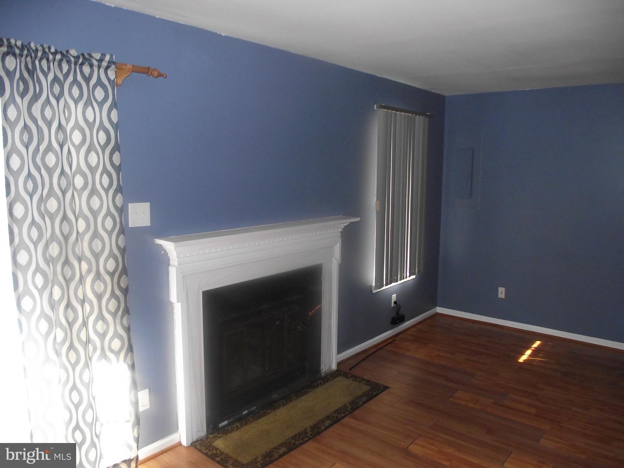 VILLAGE OF MOUNT AIR - Residential Lease