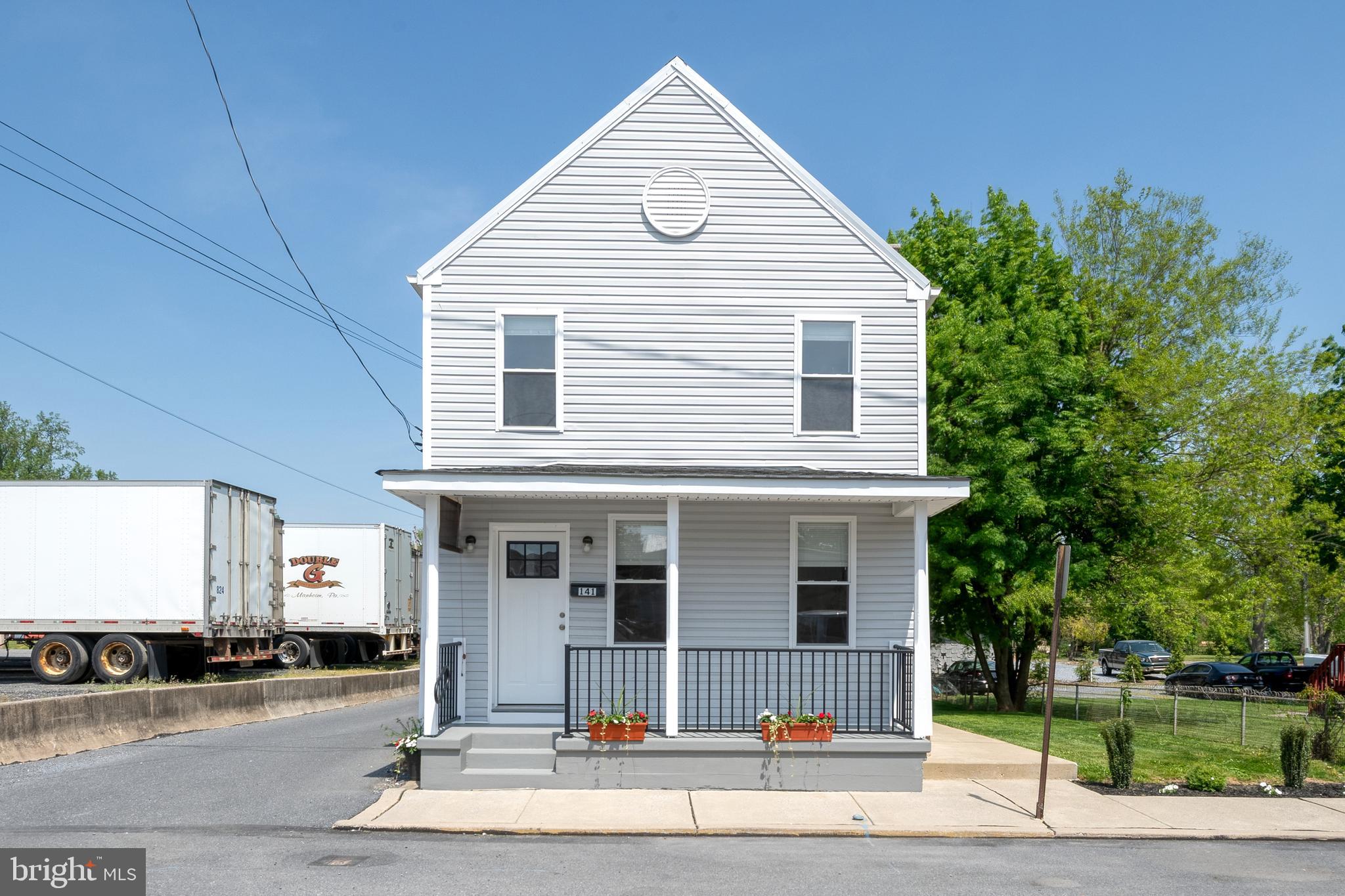 141 S WOLF STREET