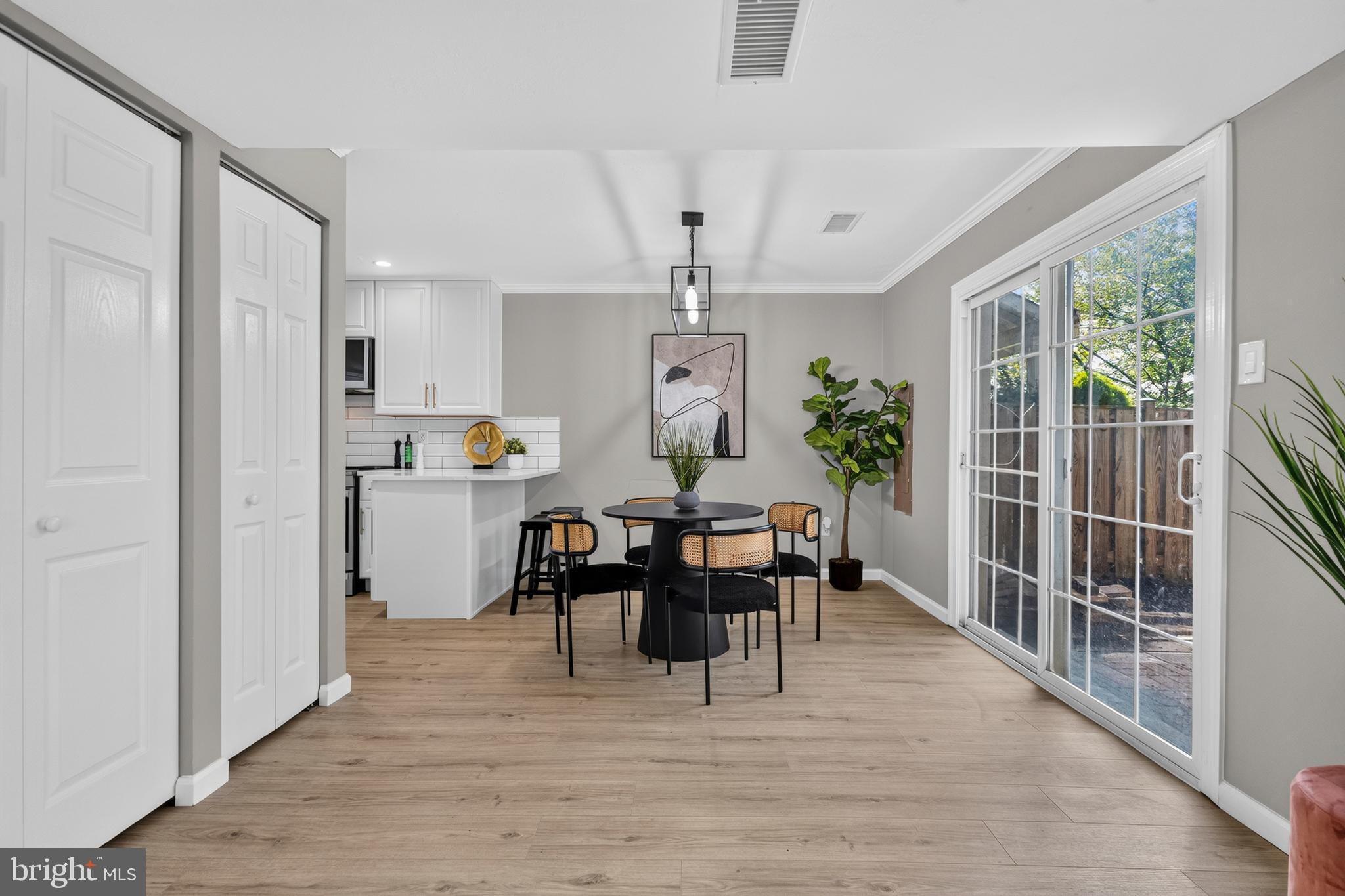 18733 CURRY POWDER LANE