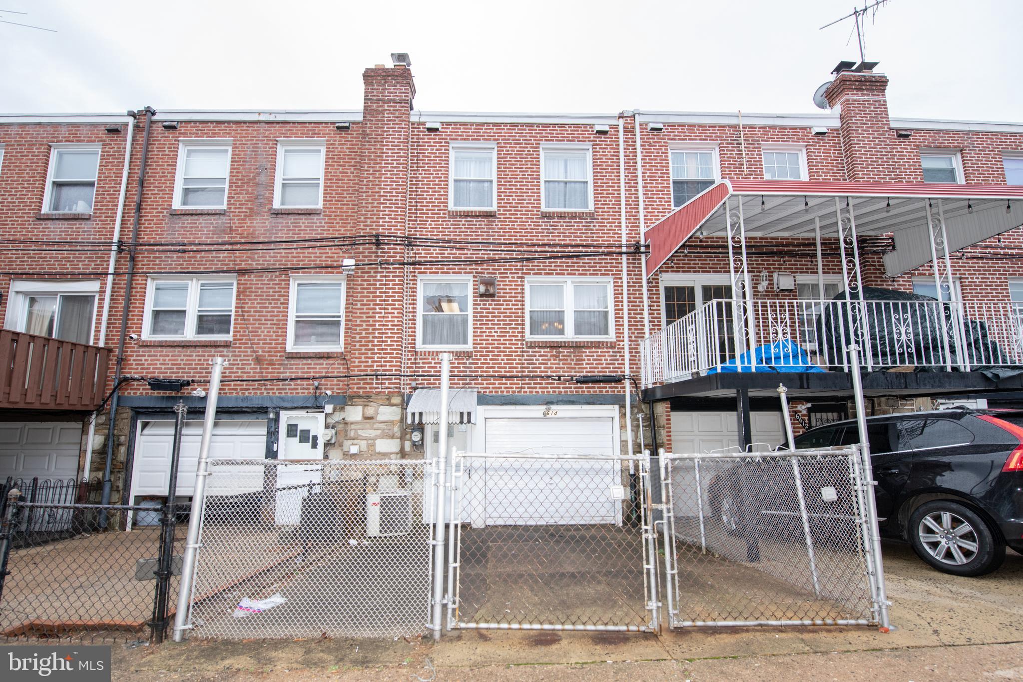 MAYFAIR (EAST) - Residential