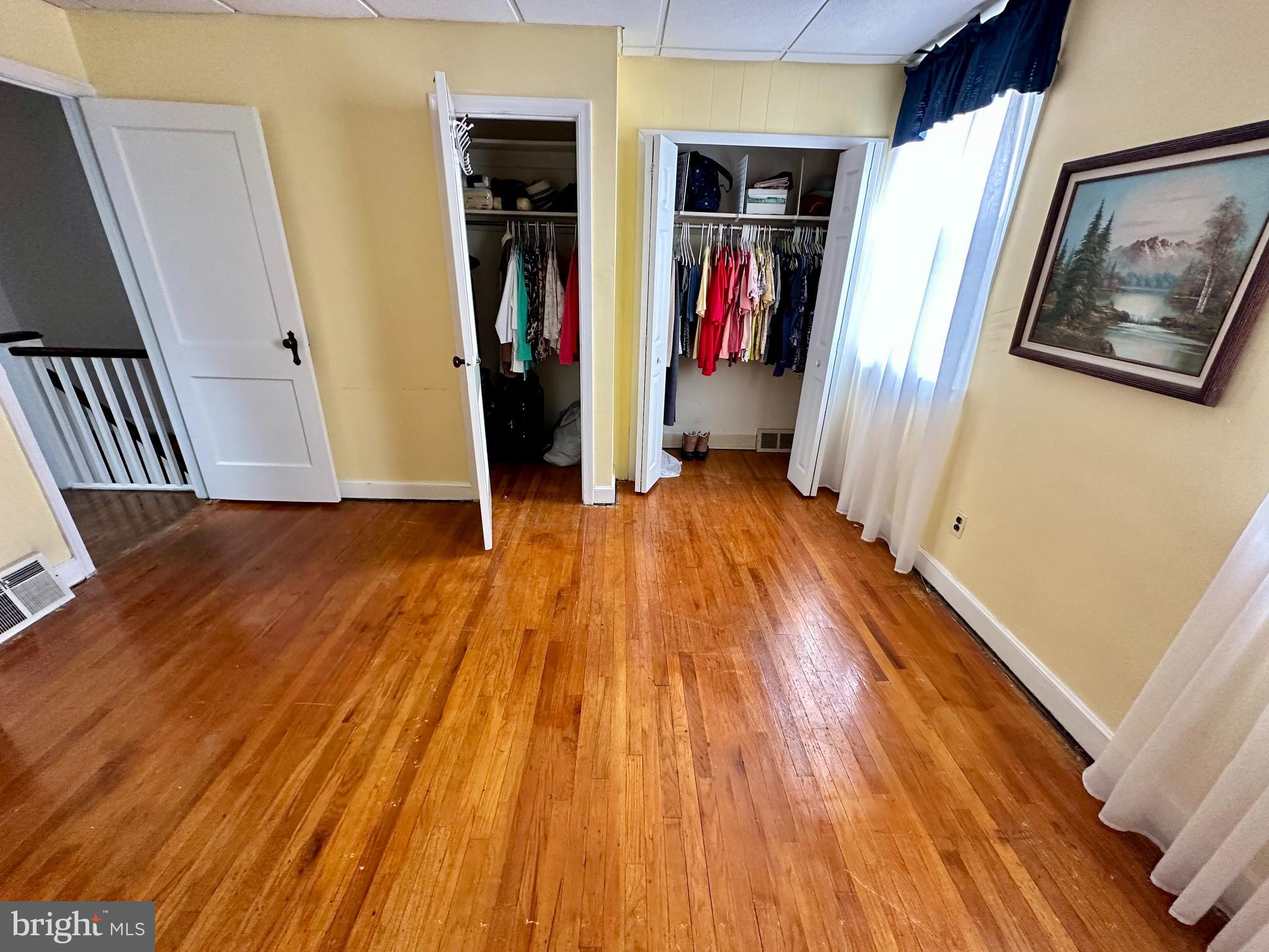 MAYFAIR (EAST) - Residential