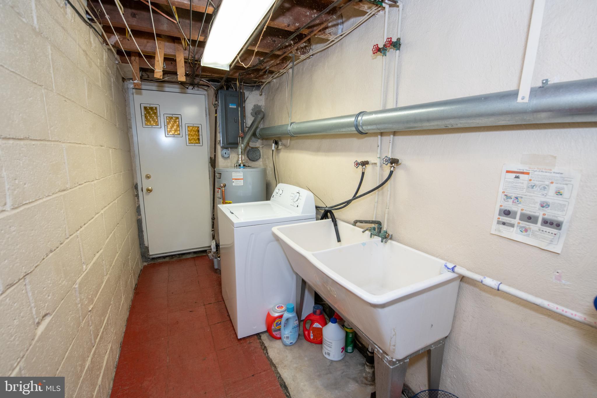 MAYFAIR (EAST) - Residential