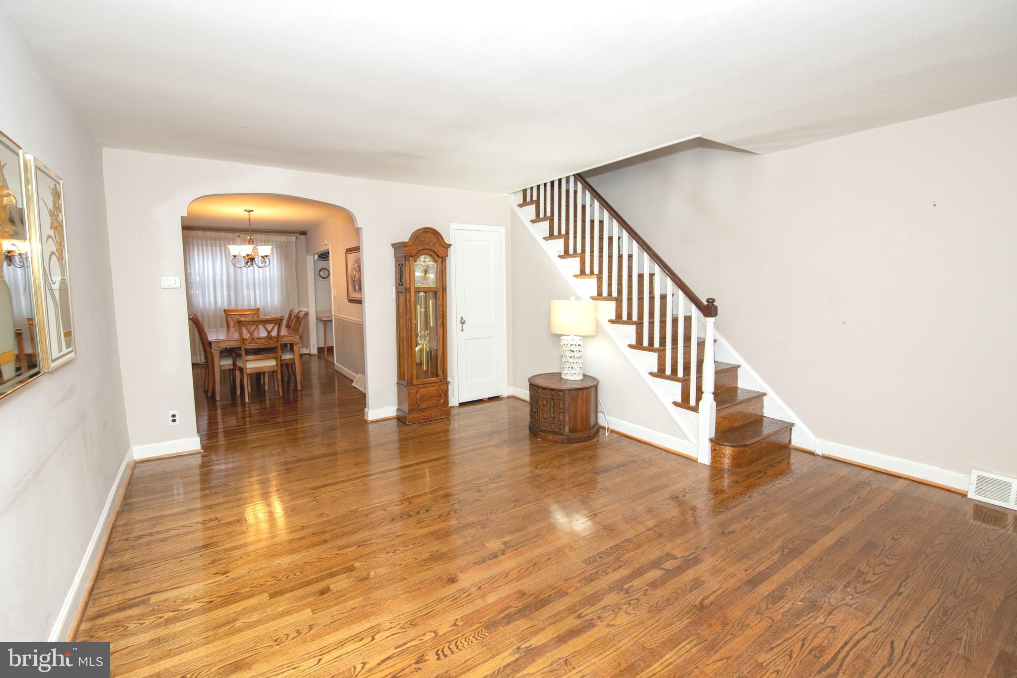 MAYFAIR (EAST) - Residential