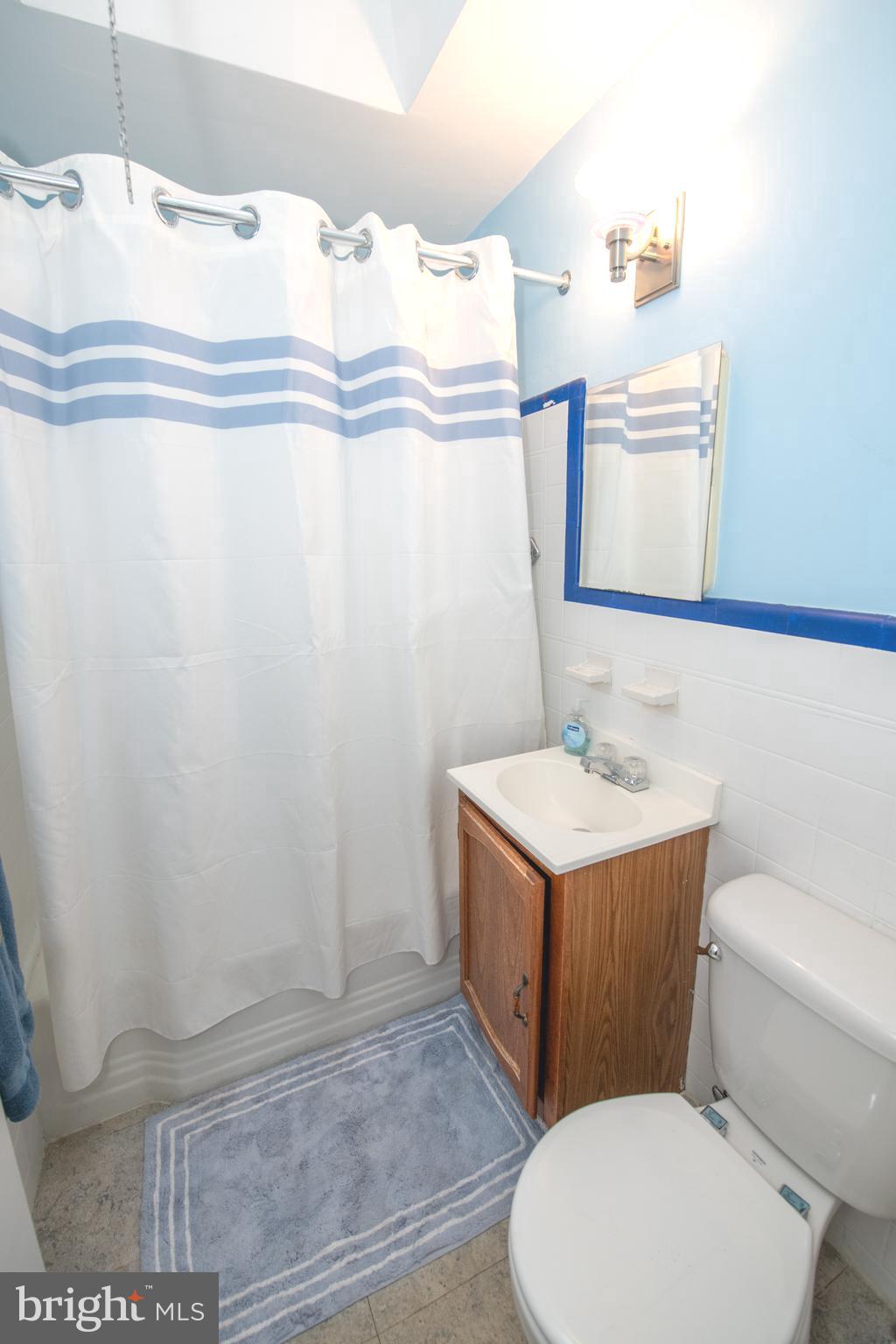 MAYFAIR (EAST) - Residential