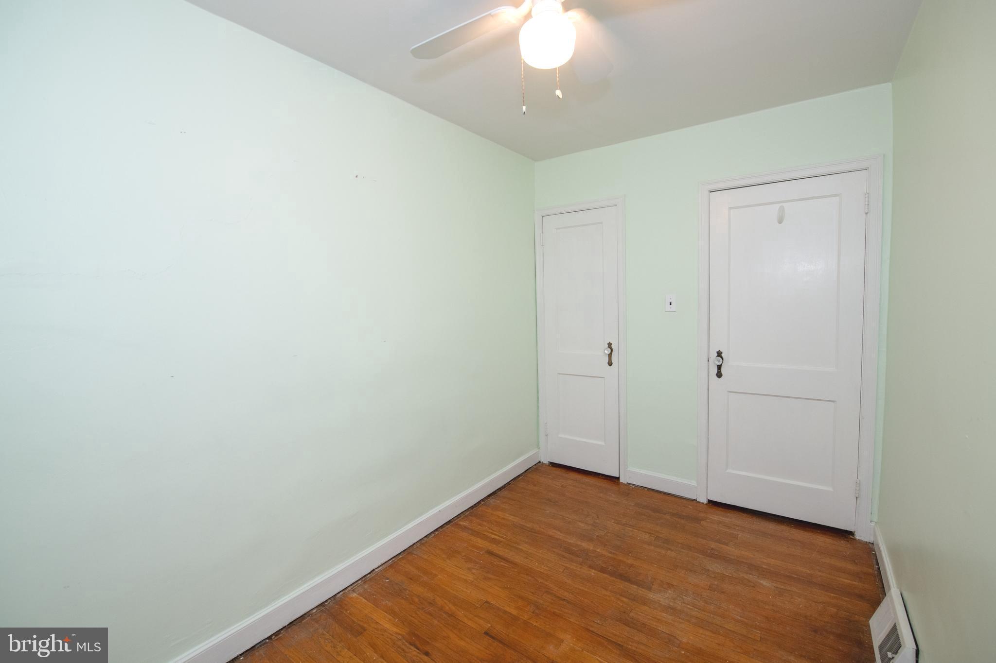 MAYFAIR (EAST) - Residential