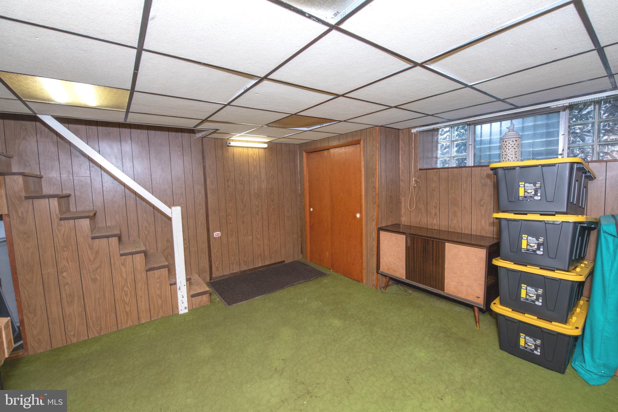 MAYFAIR (EAST) - Residential